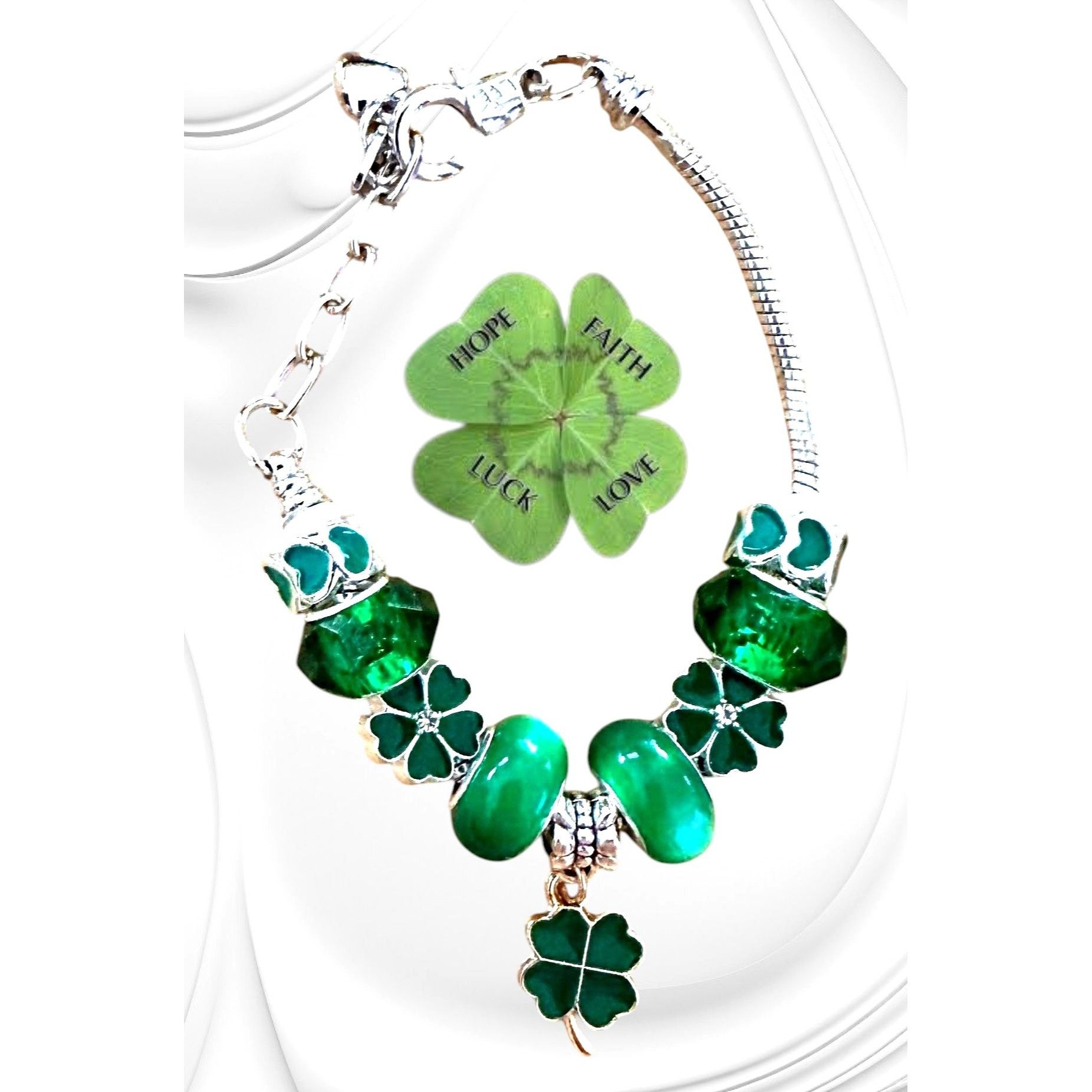 Handmade St Patricks Day Four Leaf Clover Bracelet New Beaded Charms Size ONE SIZE - 4 Thumbnail