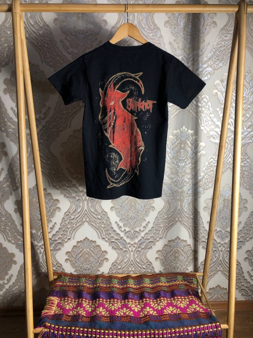 Band Tees VINTAGE SLIPKNOT WORLD TOUR ROCK T-SHIRT METAL PUNK Y2K 90s Size US S / EU 44-46 / 1 - 5 Thumbnail