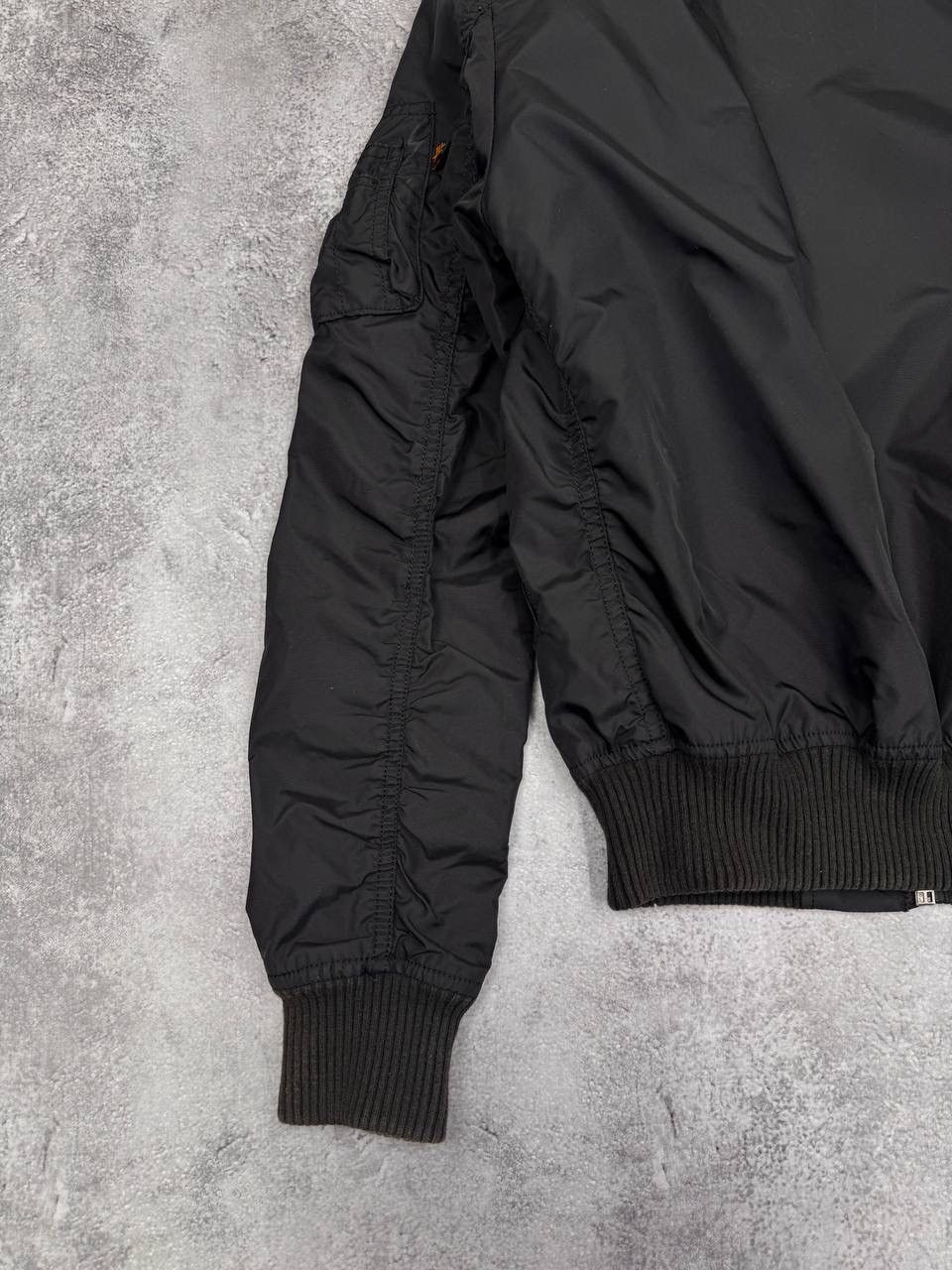 Alpha Industries Alpha Industries Men Bomber Jacket Black Size S Size US S / EU 44-46 / 1 - 10 Thumbnail