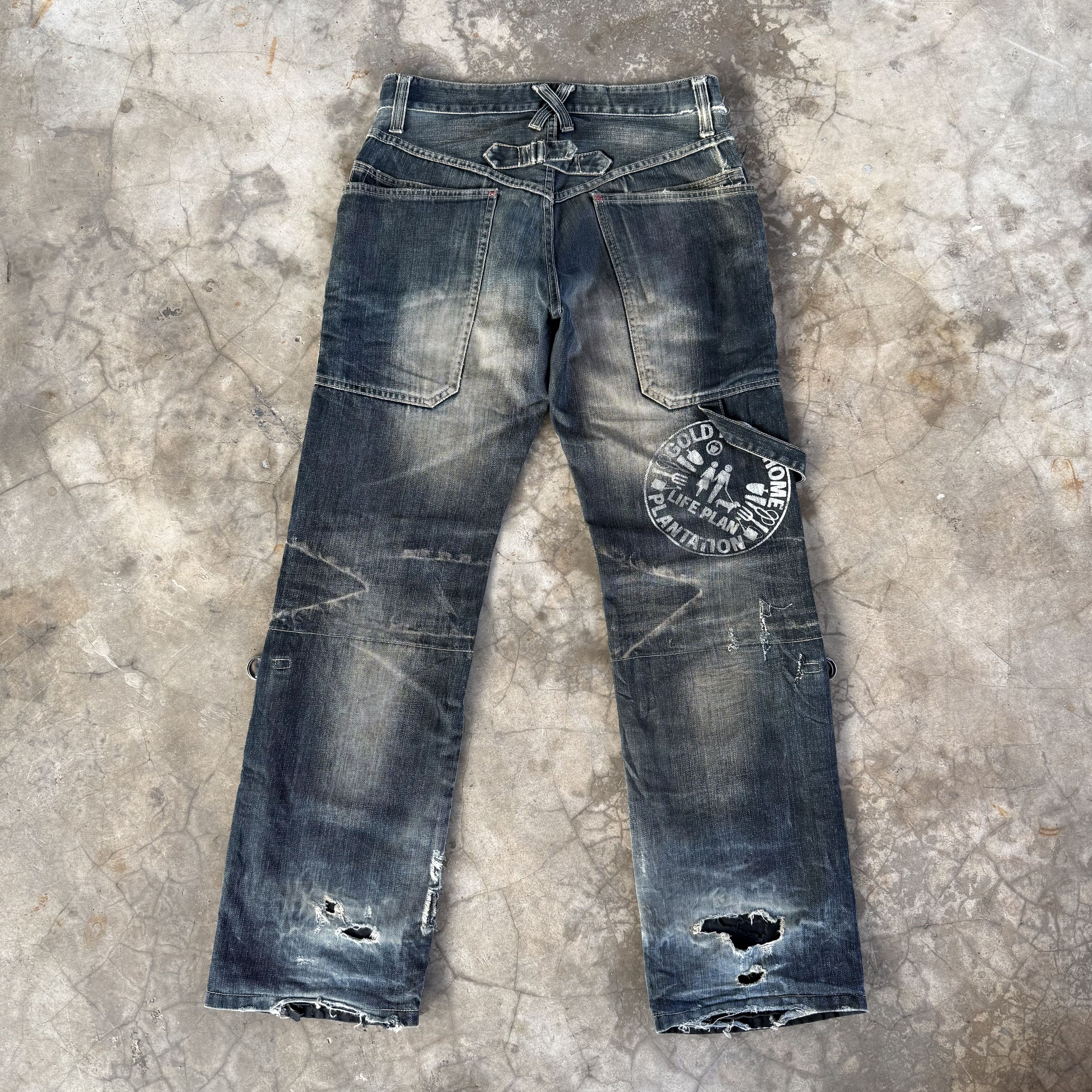 PPFM Vintage PPFM Ripped Faded Black Rusty Denim Jean W31 Size US 31 - 1 Thumbnail
