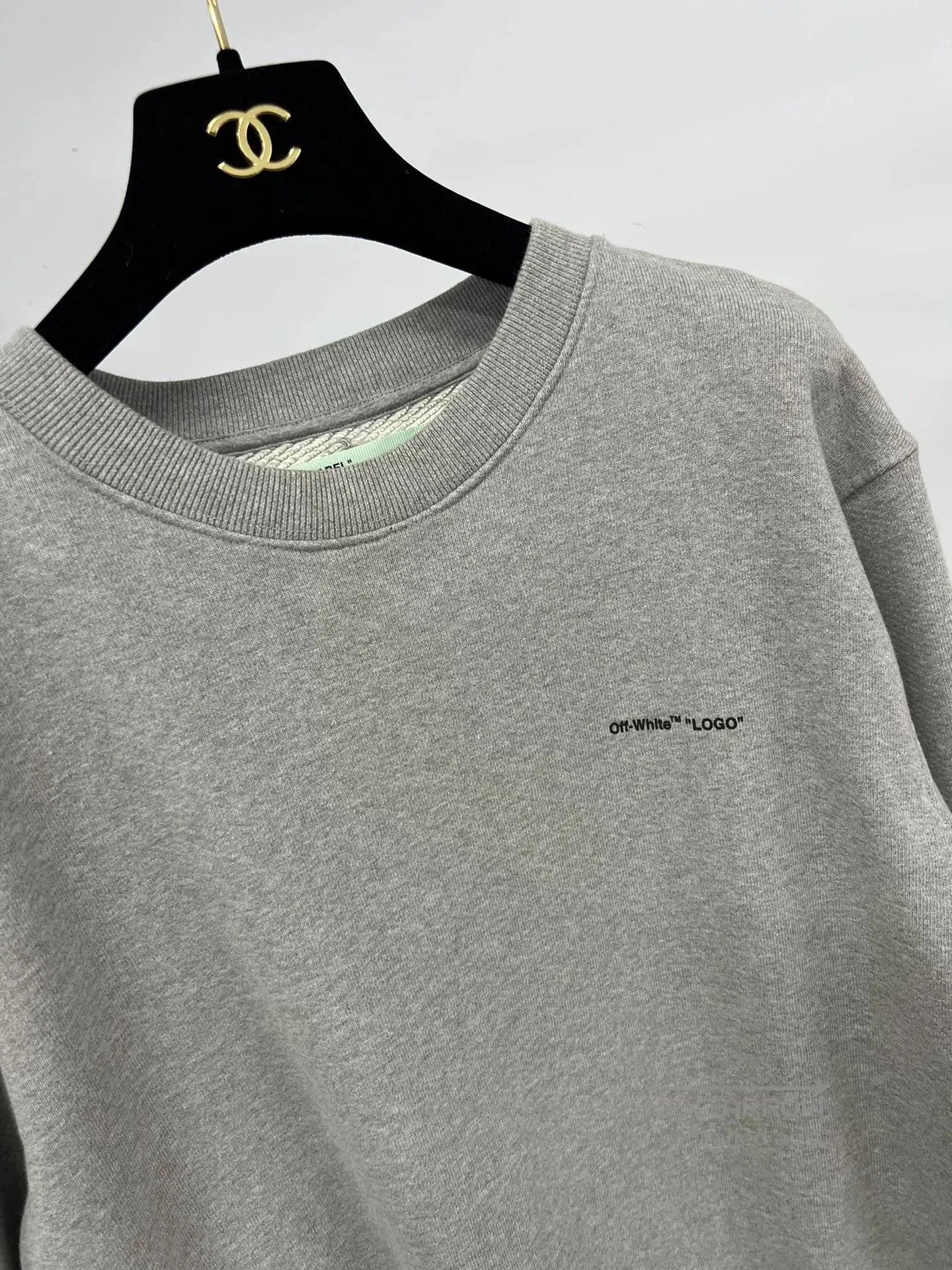 Off-White Off. Size US M / EU 48-50 / 2 - 2 Thumbnail