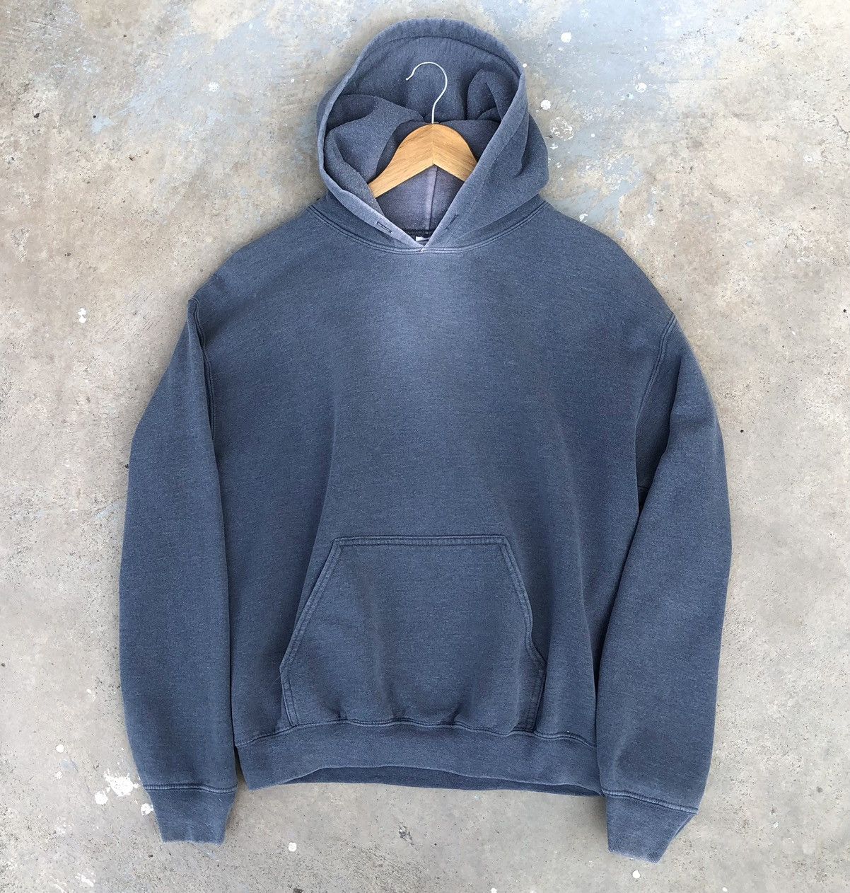Vintage Vintage Thrashed Faded Boxy Fit Hoodie Size US M / EU 48-50 / 2 - 2 Thumbnail