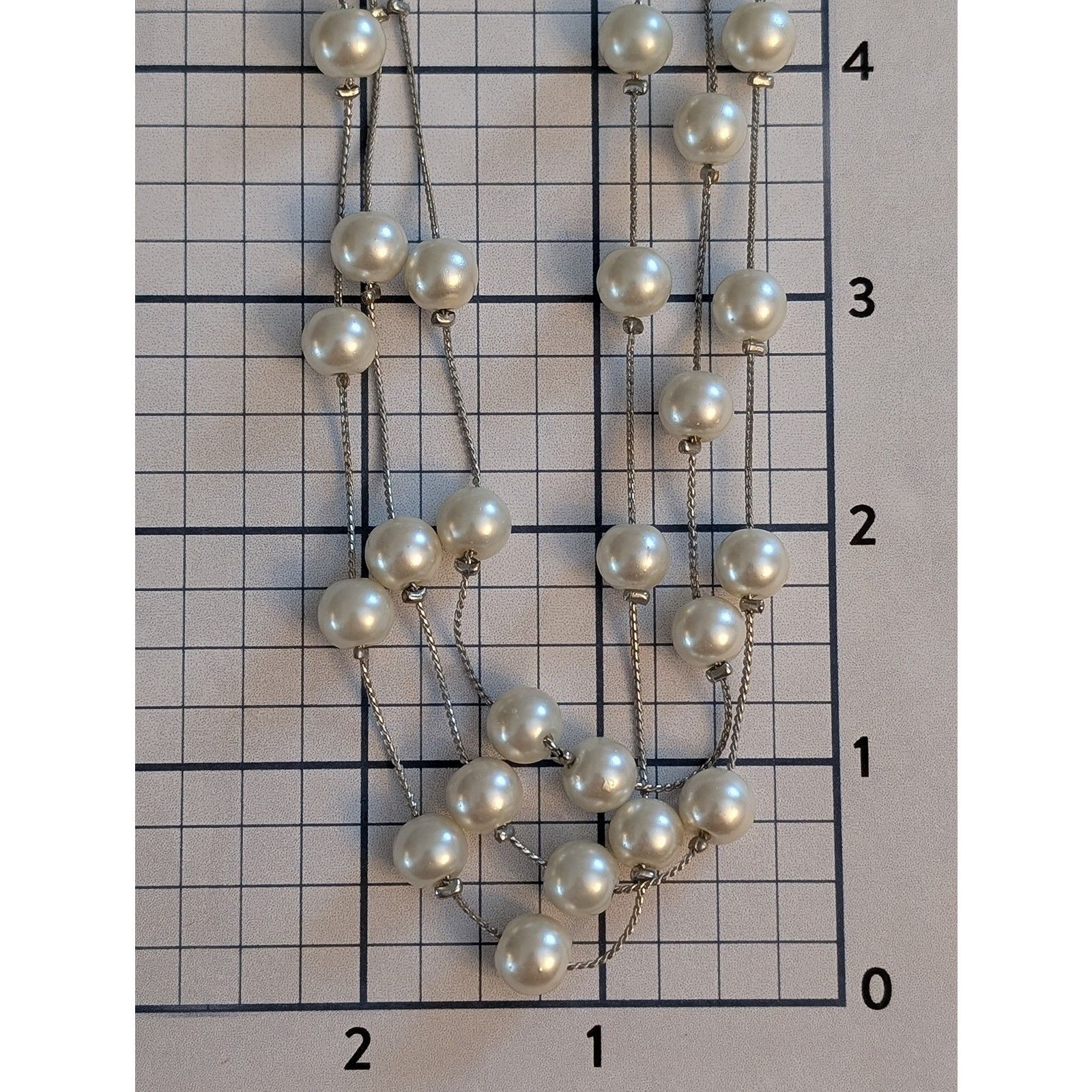 Vintage VTG 1980 16" Layered White Faux Pearl Station Chain Necklace Size ONE SIZE - 5 Thumbnail