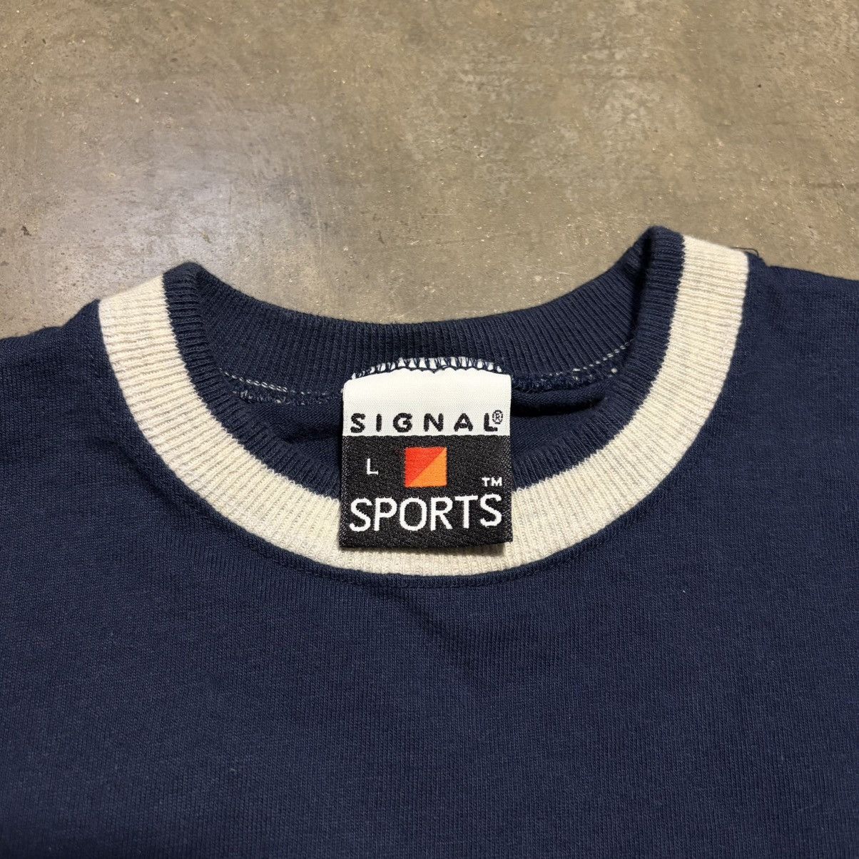 Vintage Vintage Michigan Wolverines T Shirt Ringer College 90s USA Size US L / EU 52-54 / 3 - 9 Thumbnail