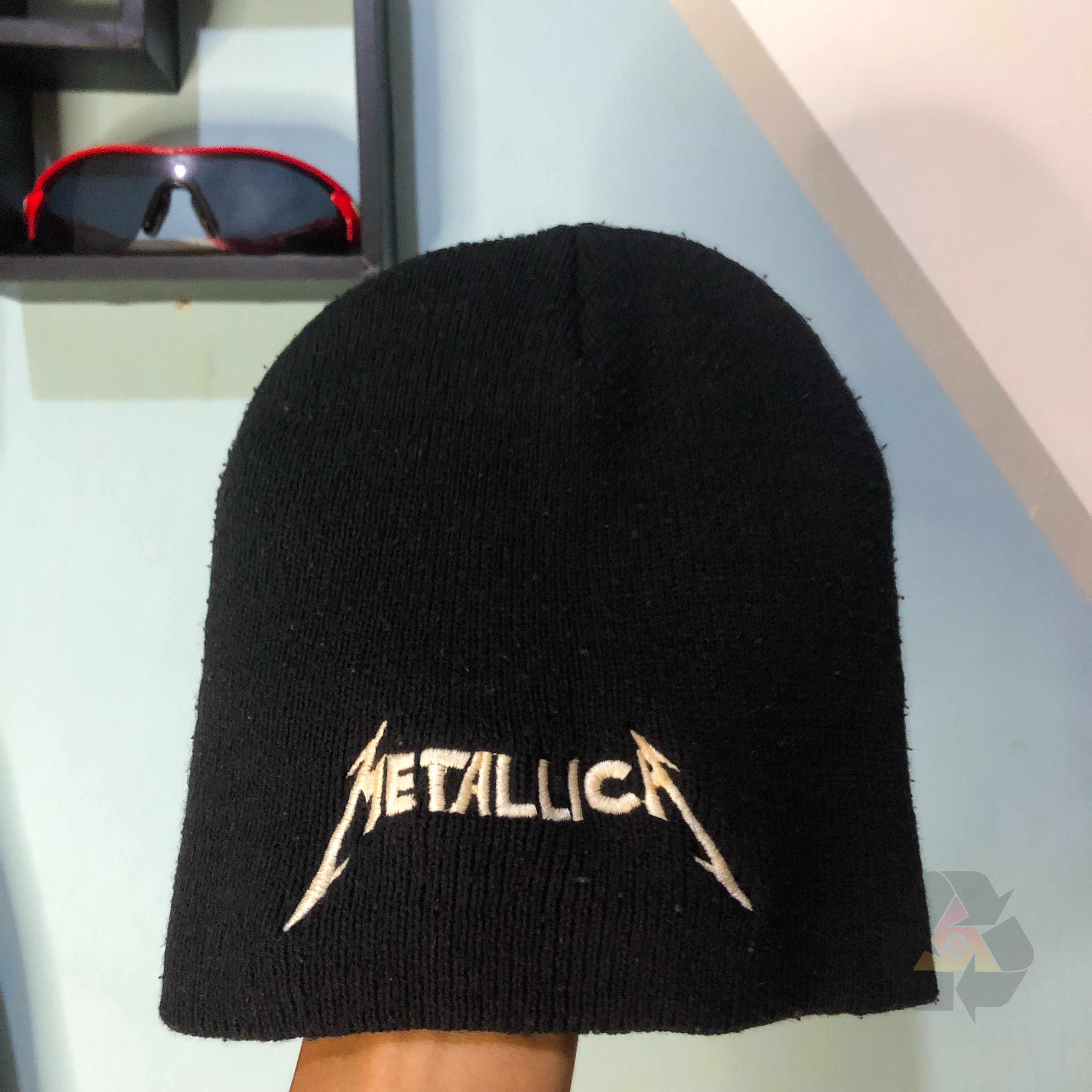 Vintage Metallica Beanie Hat Logo Y2K Size ONE SIZE - 1 Thumbnail