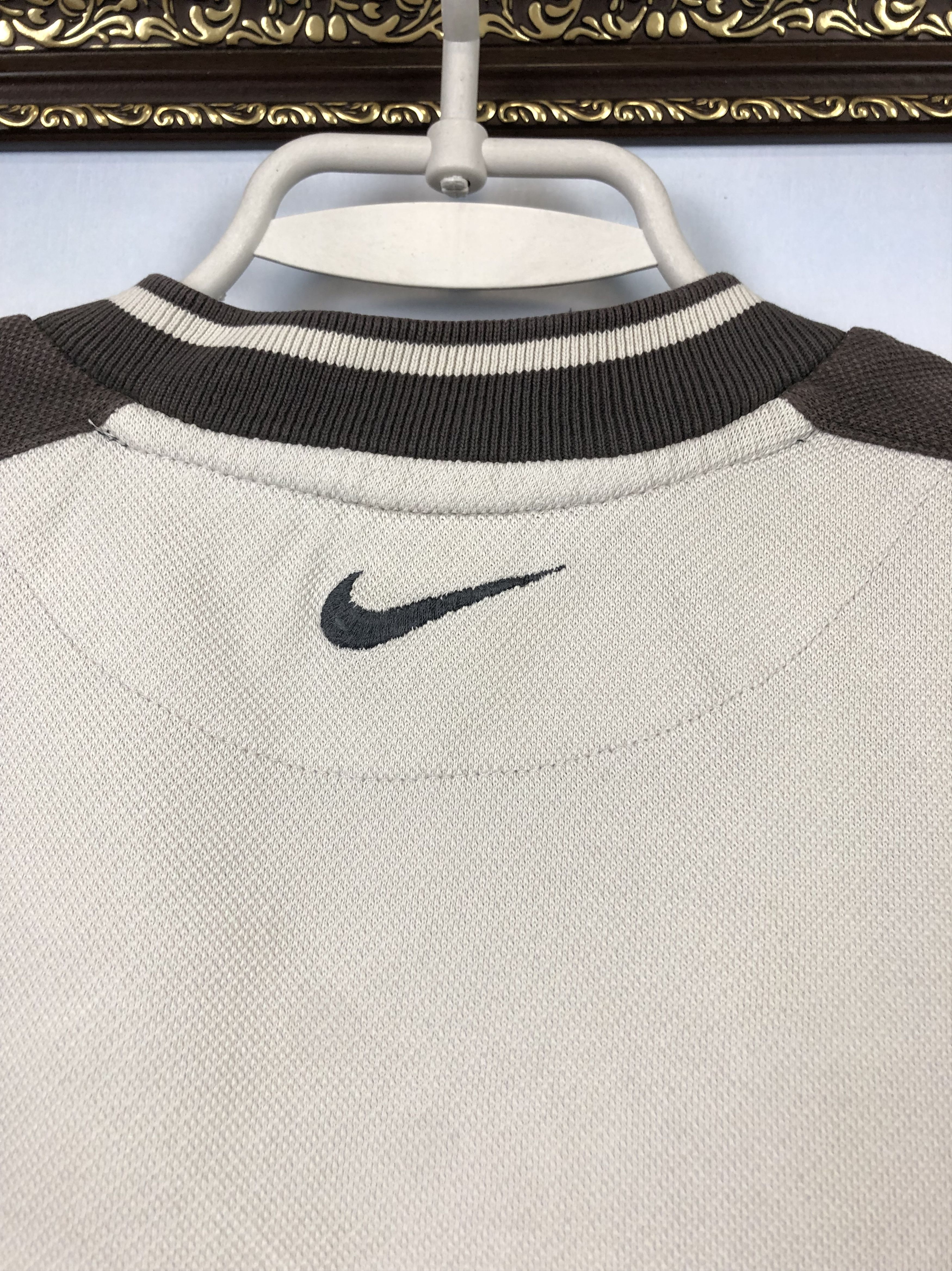 Nike Vintage Nike Sleveless Tank Top Jacket Shirt Hype Swoosh Size US S / EU 44-46 / 1 - 11 Thumbnail