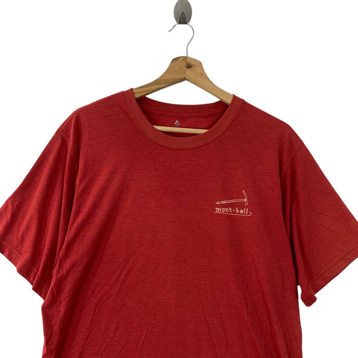 Montbell Vintage MONTBELL OUTDOOR Winter Equipment Tee Shirt Top Size US L / EU 52-54 / 3 - 2 Thumbnail