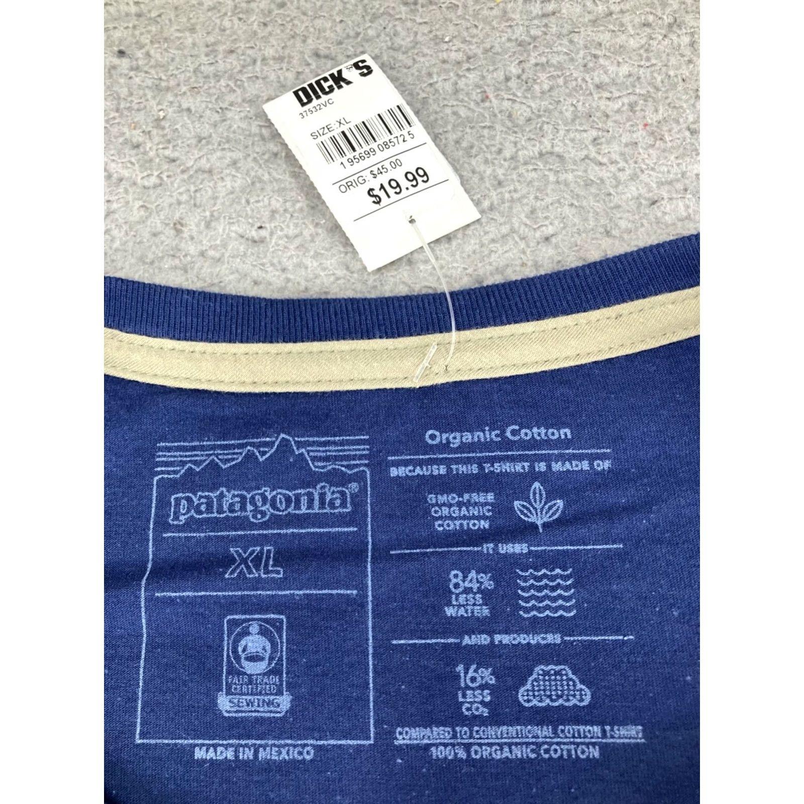 Patagonia Patagonia Shirt Mens XL Short Blue Organic Cotton Hiking Camping Pocket Tee Size US XL / EU 56 / 4 - 7 Thumbnail