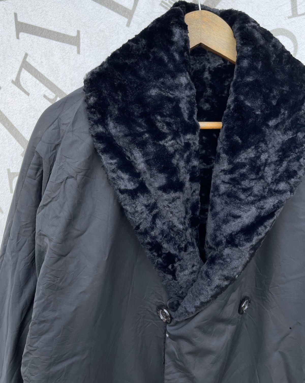 Fendi 🔥A/W 2004 FENDI ROMA 365 FAUX FUR REVERSIBLE JACKET Size US M / EU 48-50 / 2 - 9 Thumbnail