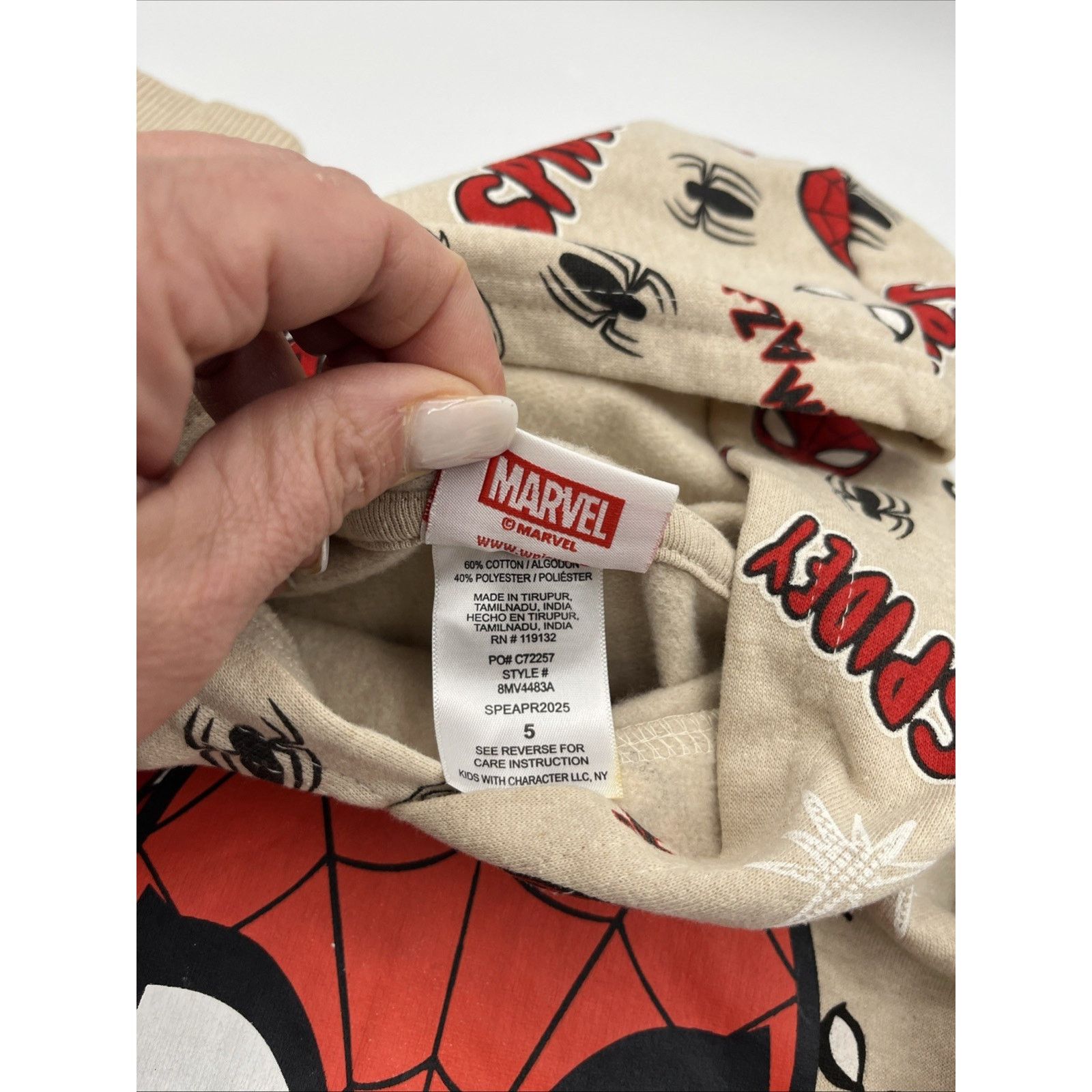 Marvel Comics Marvel Spider-Man Boys Hoodie Size 6 & Spider-Man Slippers Size ONE SIZE - 9 Thumbnail