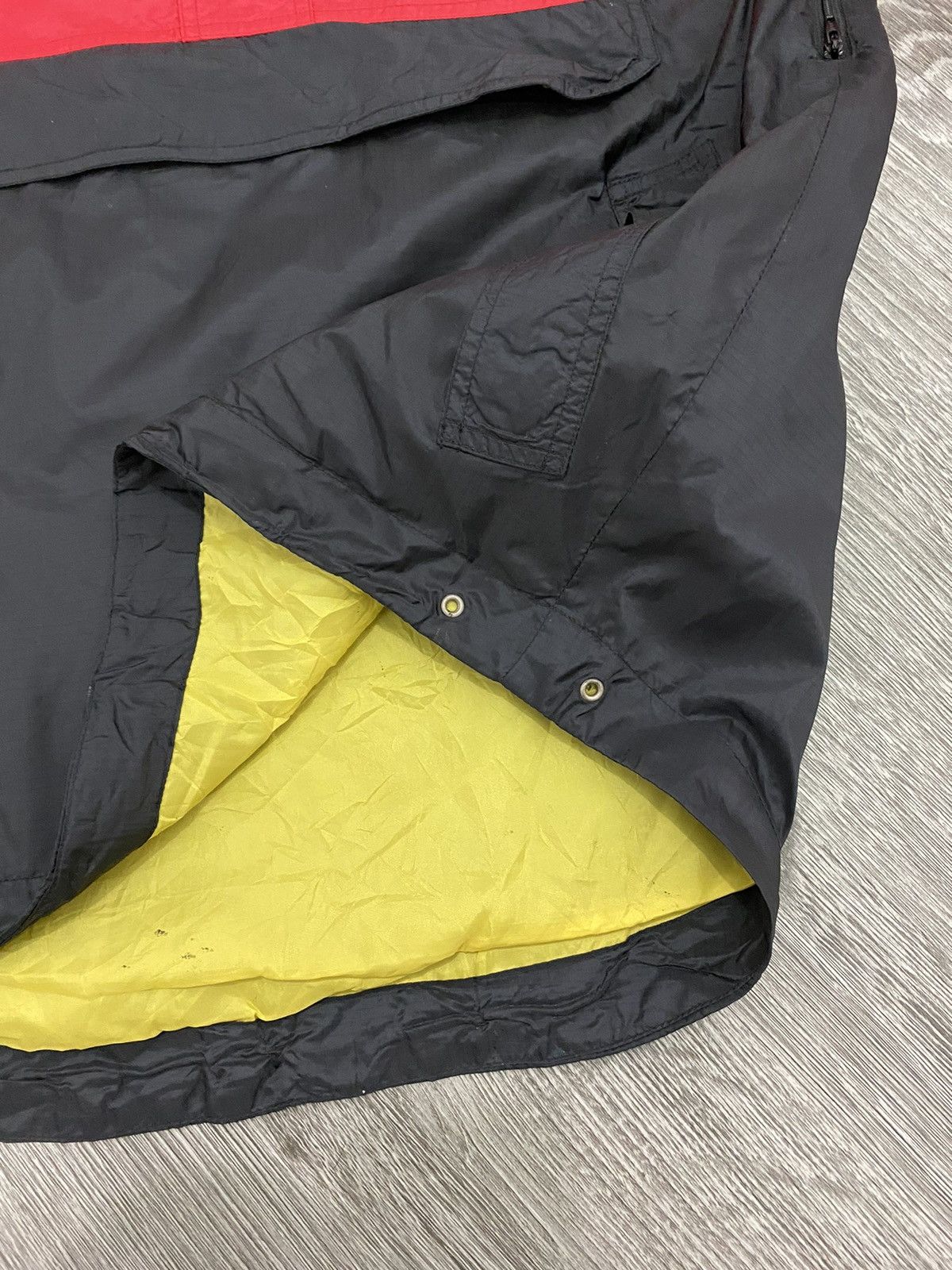 Marlboro Vintage Marlboro Adventure Team Anorak Cougle Jacket Size US XXL / EU 58 / 5 - 13 Thumbnail