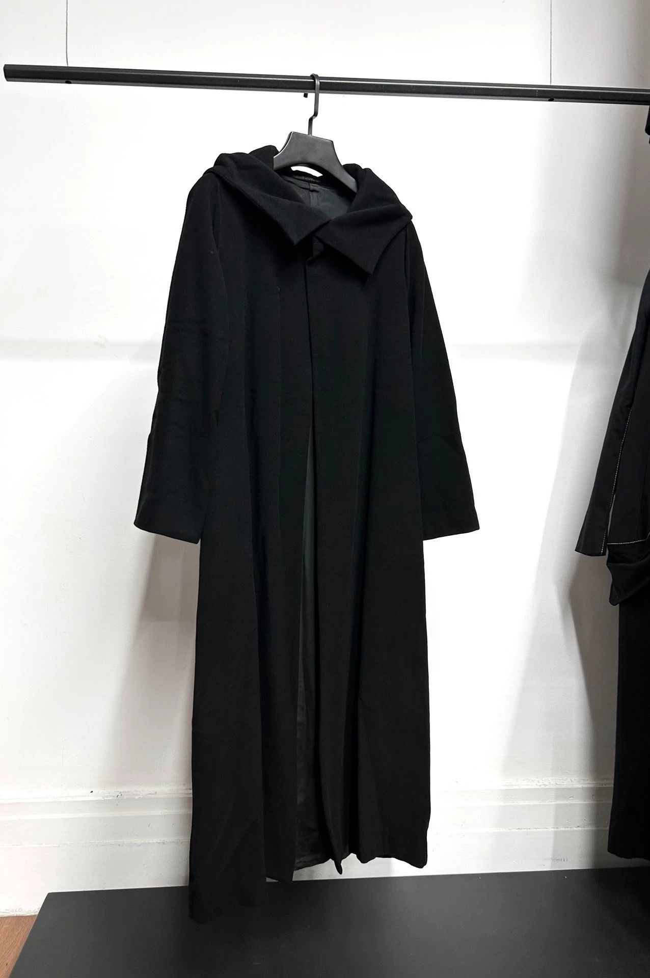 Yohji Yamamoto Yohji Yamamoto Hooded Cashmere Jacket Size 3 Size L / US 10 / IT 46 - 3 Thumbnail