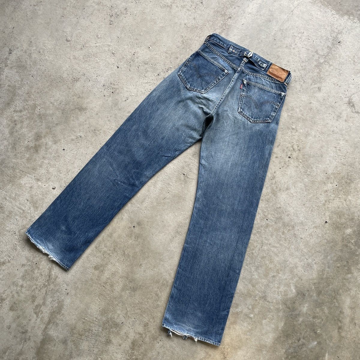 Levi's Vintage Clothing Vintage Levis Big E USA Buckle Faded Selvedge Jeans Pants Size US 28 / EU 44 - 15 Thumbnail