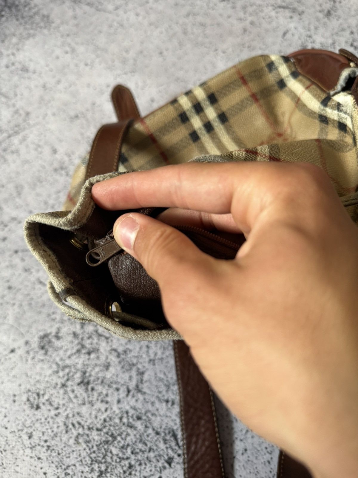 Burberry Burberry Cloth crossbody bag Size ONE SIZE - 12 Thumbnail