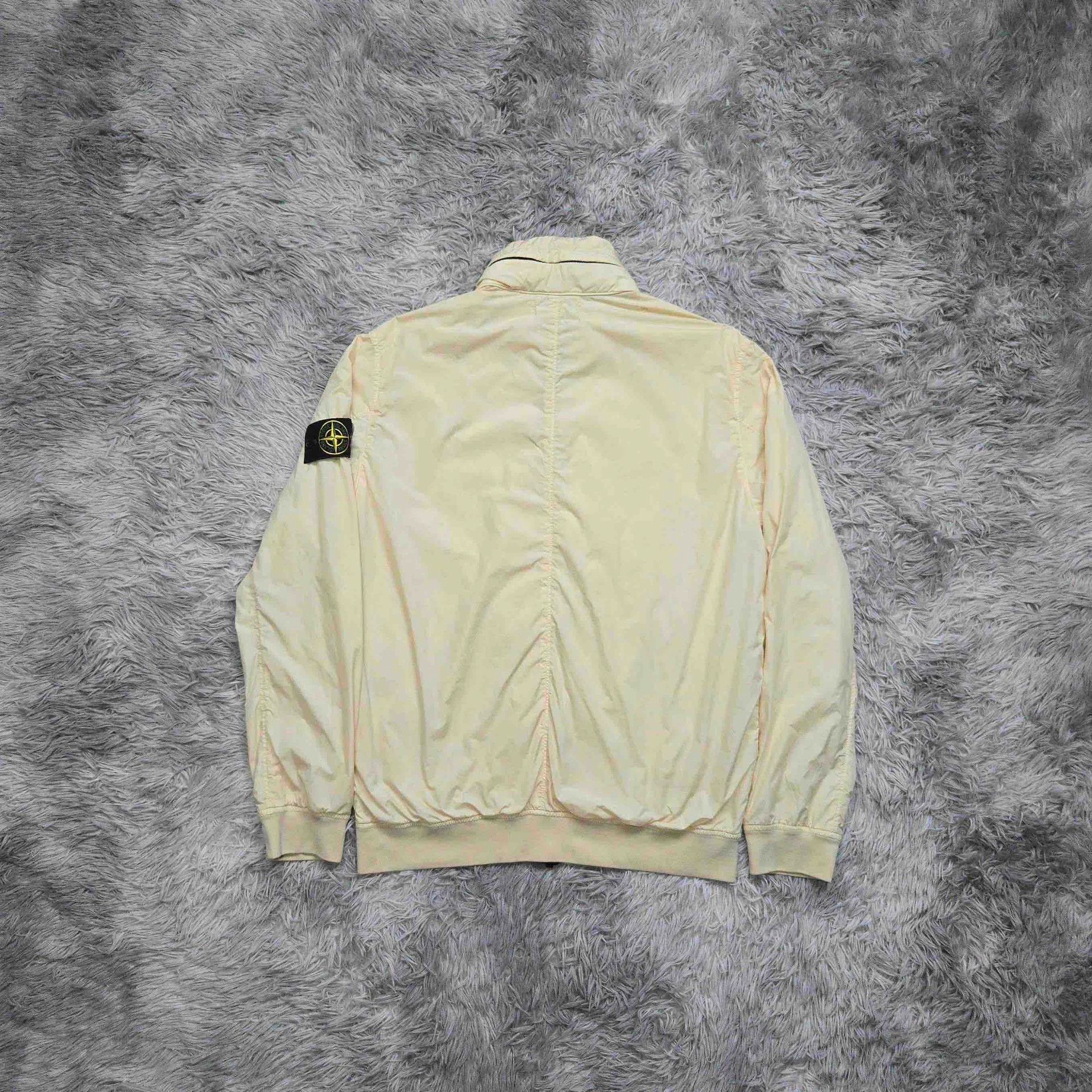 Stone Island stone island cream yellow half-zip jacket Size US L / EU 52-54 / 3 - 2 Thumbnail