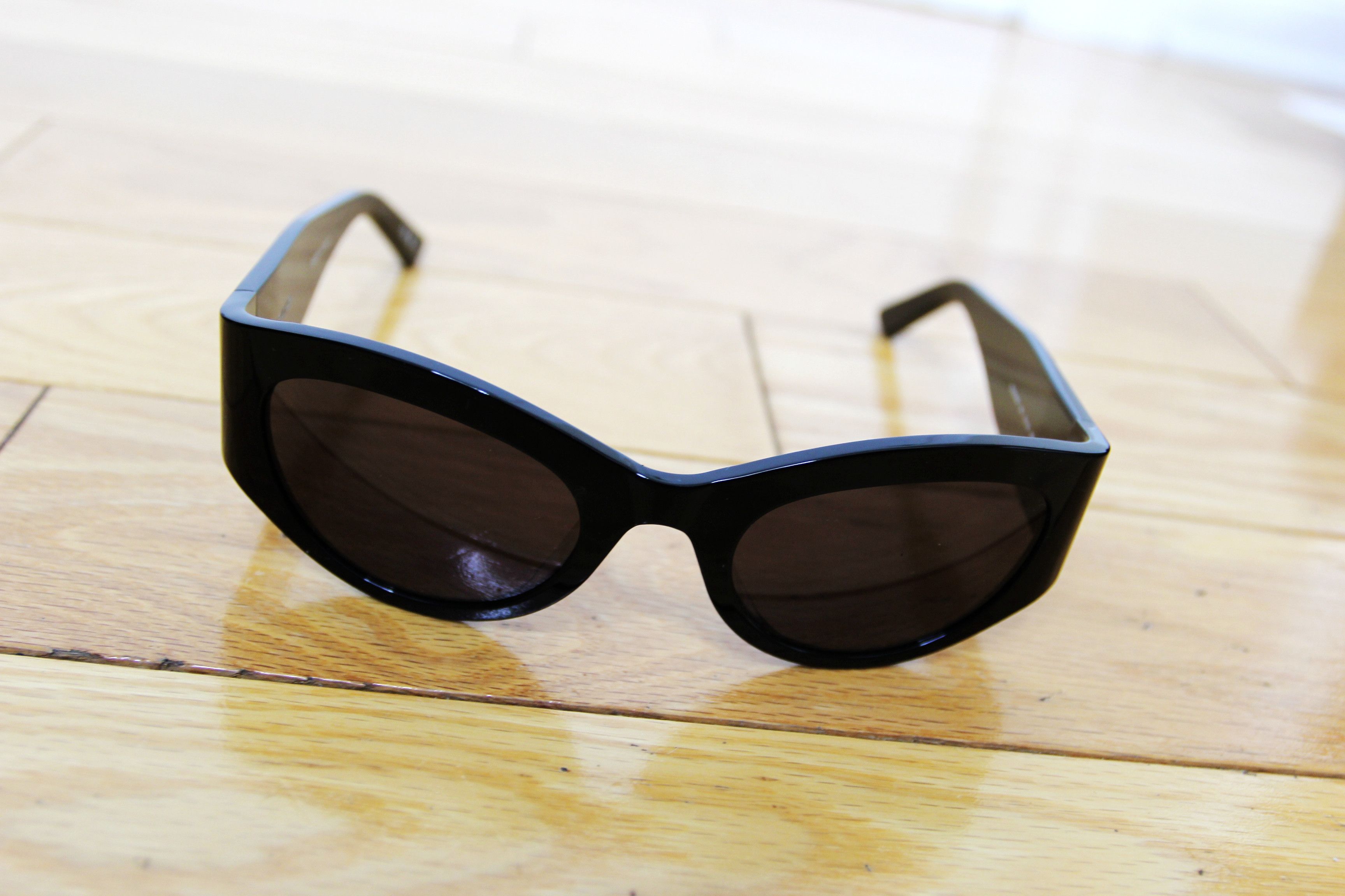 Balenciaga BNWT AW24 BALENCIAGA ACCENT SIGNATURE SUNGLASSES BB0330SK Size ONE SIZE - 3 Thumbnail