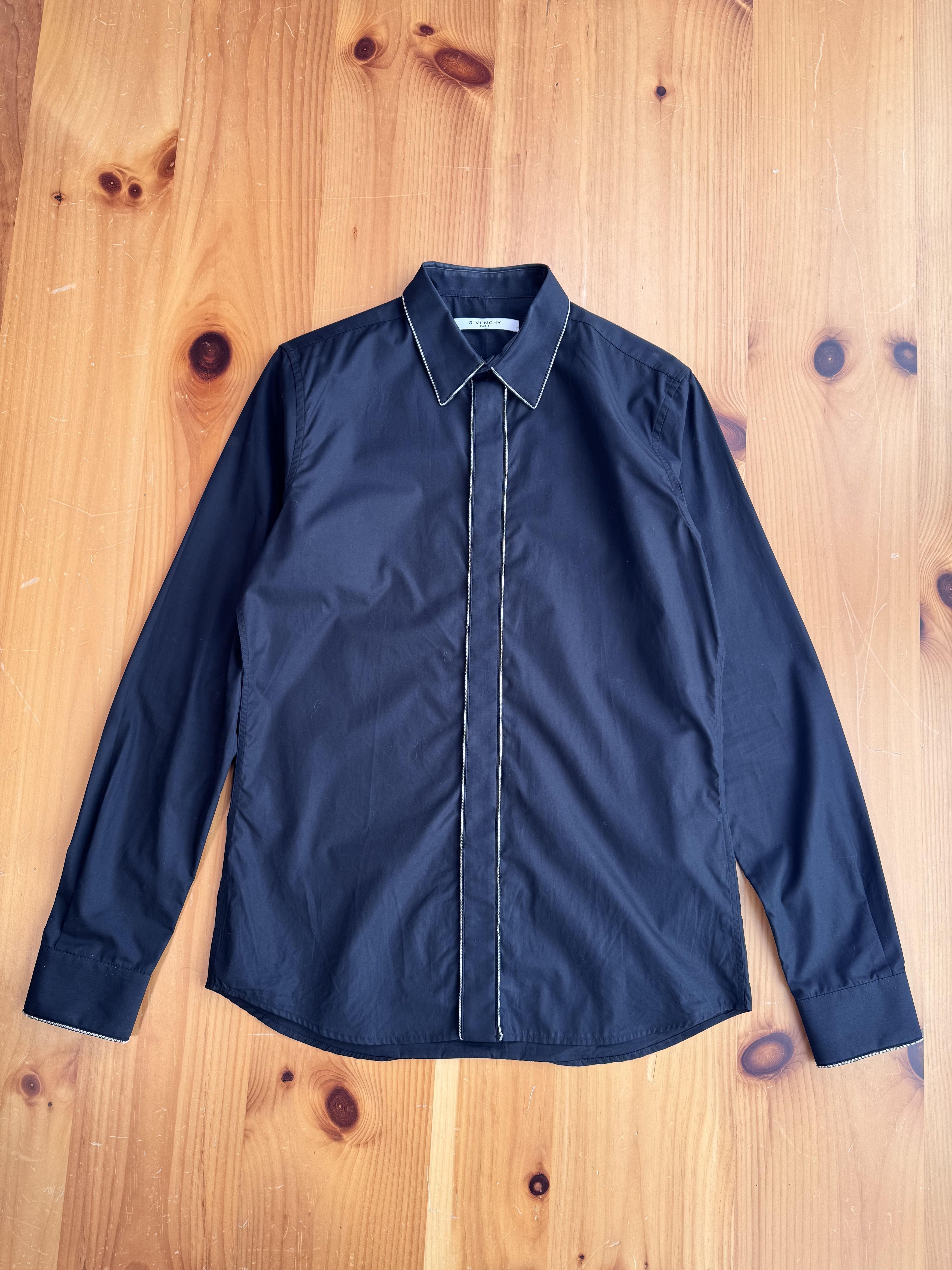Givenchy Givenchy Riccardo Tisci Silver Piping Dress Shirt Size US M / EU 48-50 / 2 - 1 Thumbnail