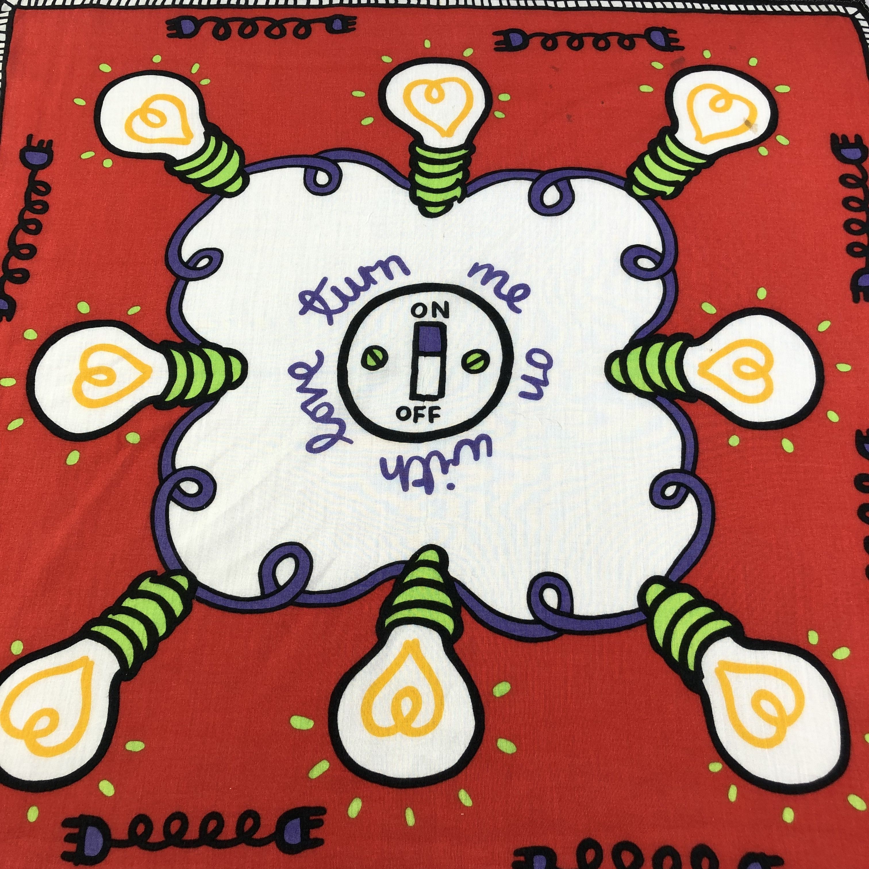 Moschino Moschino Light Bulbs Handkerchief Neckerchief Bandana H1907 Size ONE SIZE - 5 Thumbnail