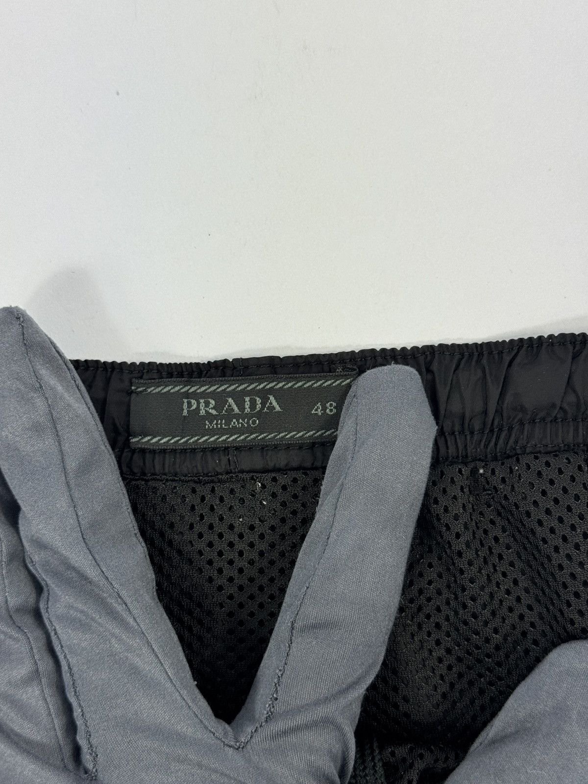 Prada NYLON SWIM SHORTS Size US 32 / EU 48 - 4 Thumbnail