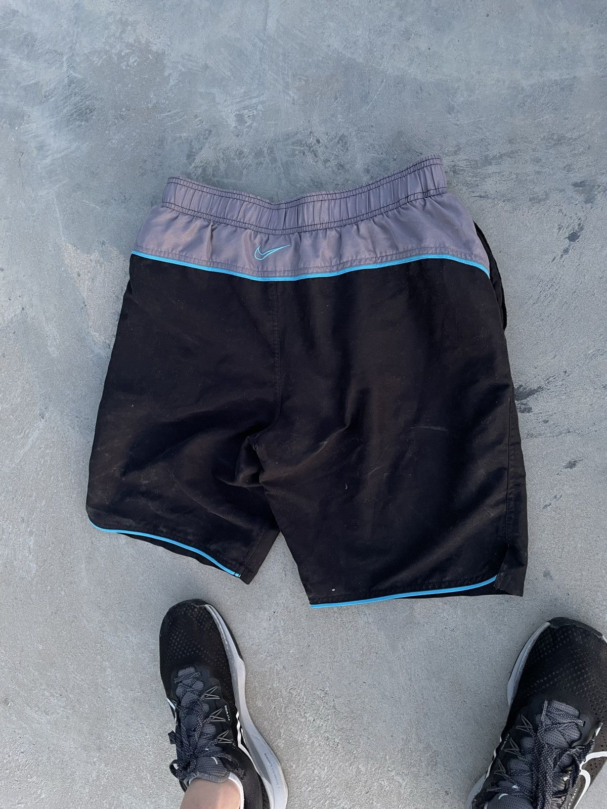 Nike × Vintage Nike Embroidered Y2K Vintage baggy Shorts Size US 32 / EU 48 - 5 Thumbnail