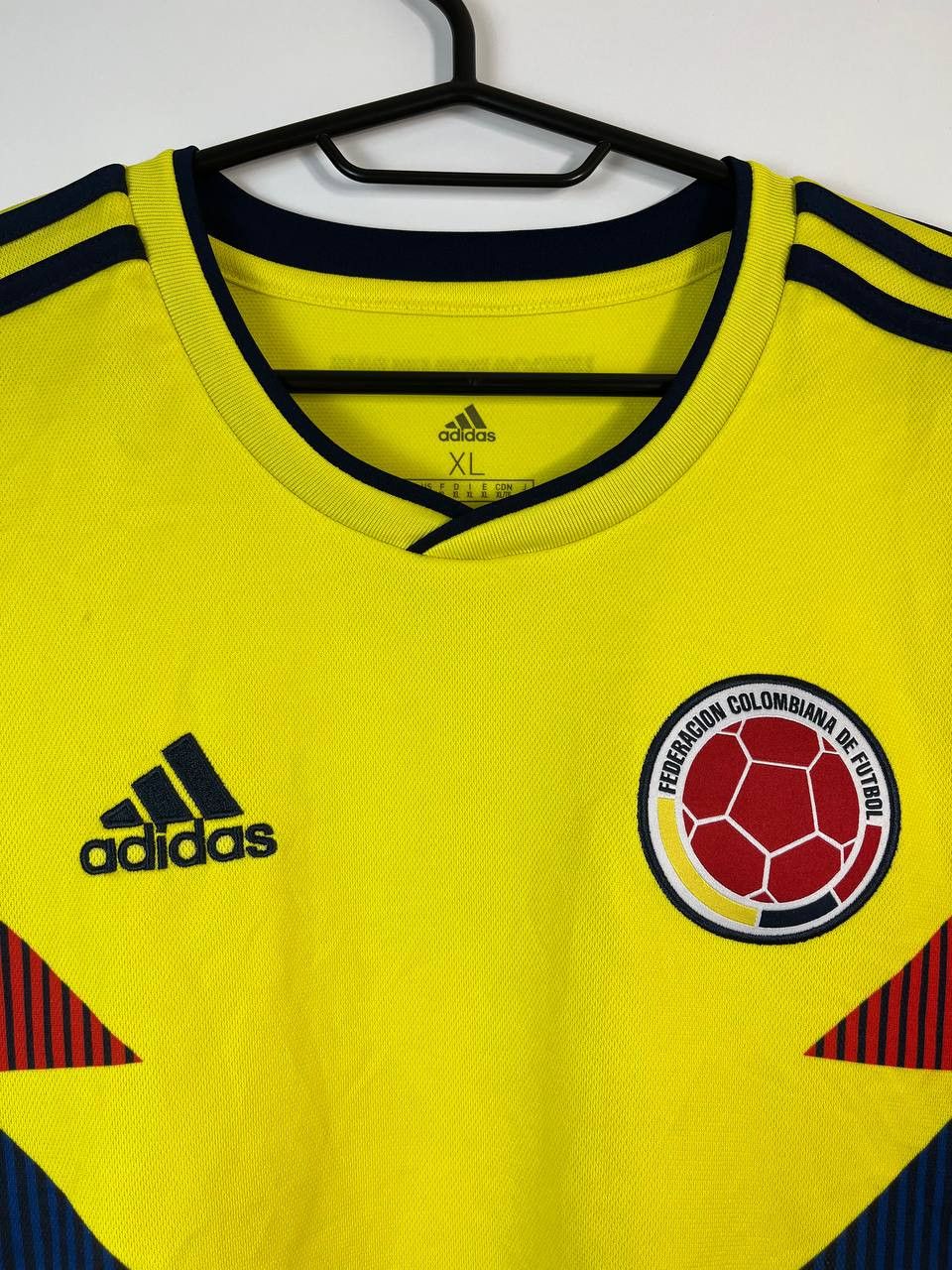 Adidas COLOMBIA 2018 2019 HOME SHIRT JERSEY ADIDAS Sz XL Size US XL / EU 56 / 4 - 2 Thumbnail
