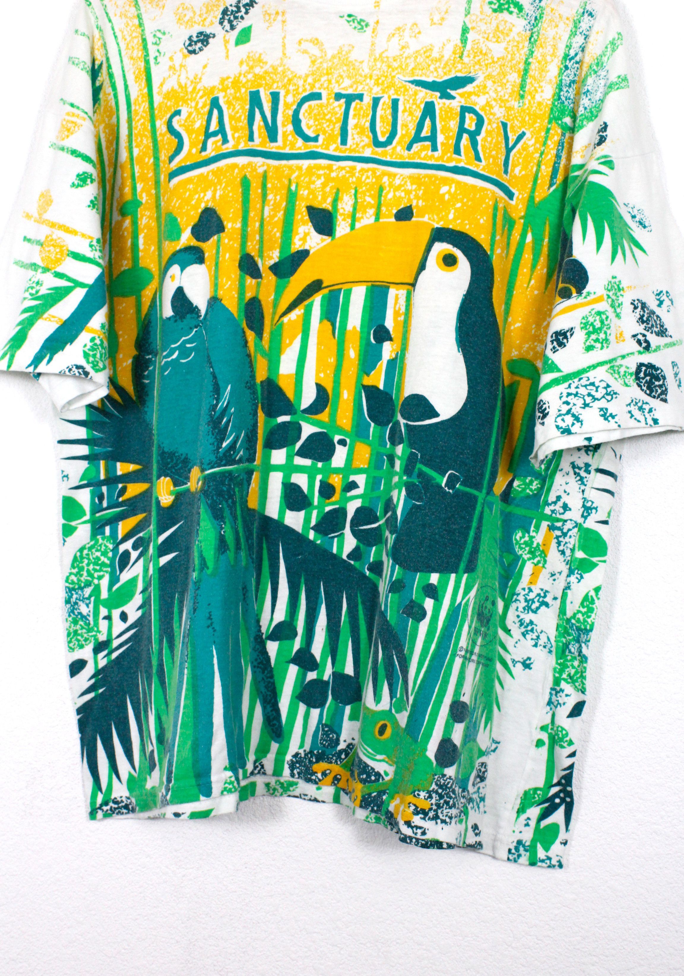 Vintage Vintage WWF Sanctuary All Over Printed Tee Tshirt 90s Size US XXL / EU 58 / 5 - 2 Thumbnail