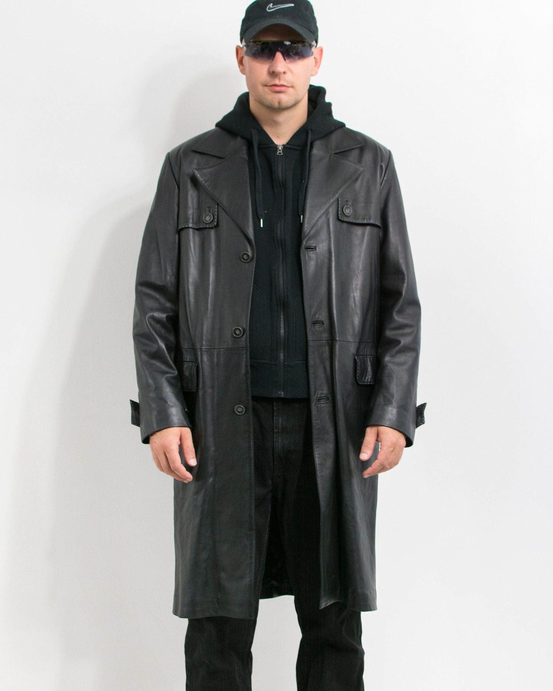 Genuine Leather × Vintage Vintage Black Leather Trench Coat Men’s Size L Size US L / EU 52-54 / 3 - 3 Thumbnail
