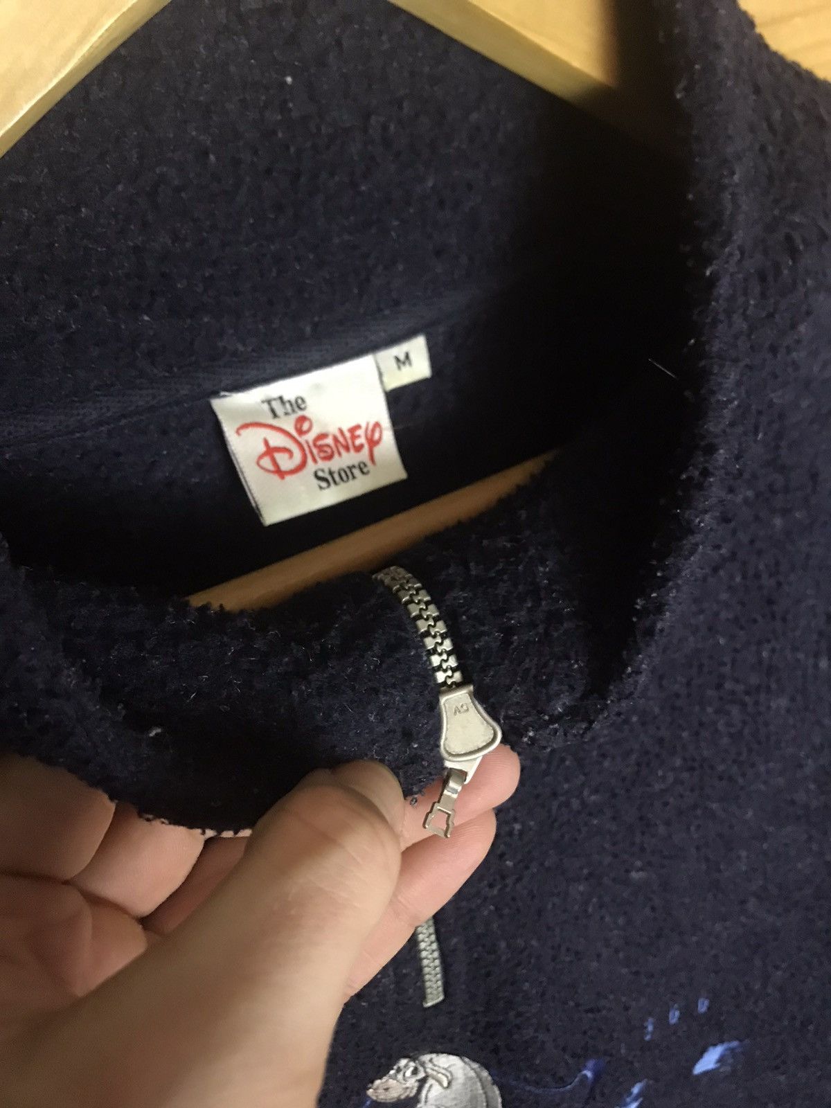 Disney Vintage 90’s Disney Eeyore fleece Size US M / EU 48-50 / 2 - 6 Thumbnail