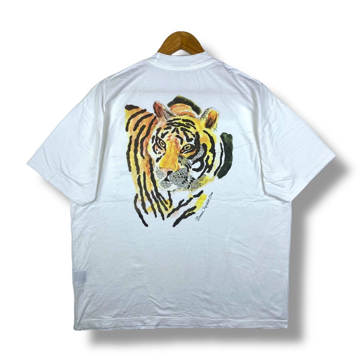 Banana Republic Vintage 90's BANANA REPUBLIC Endangered Himalayan Tigers Tee Size US XL / EU 56 / 4 - 1 Thumbnail