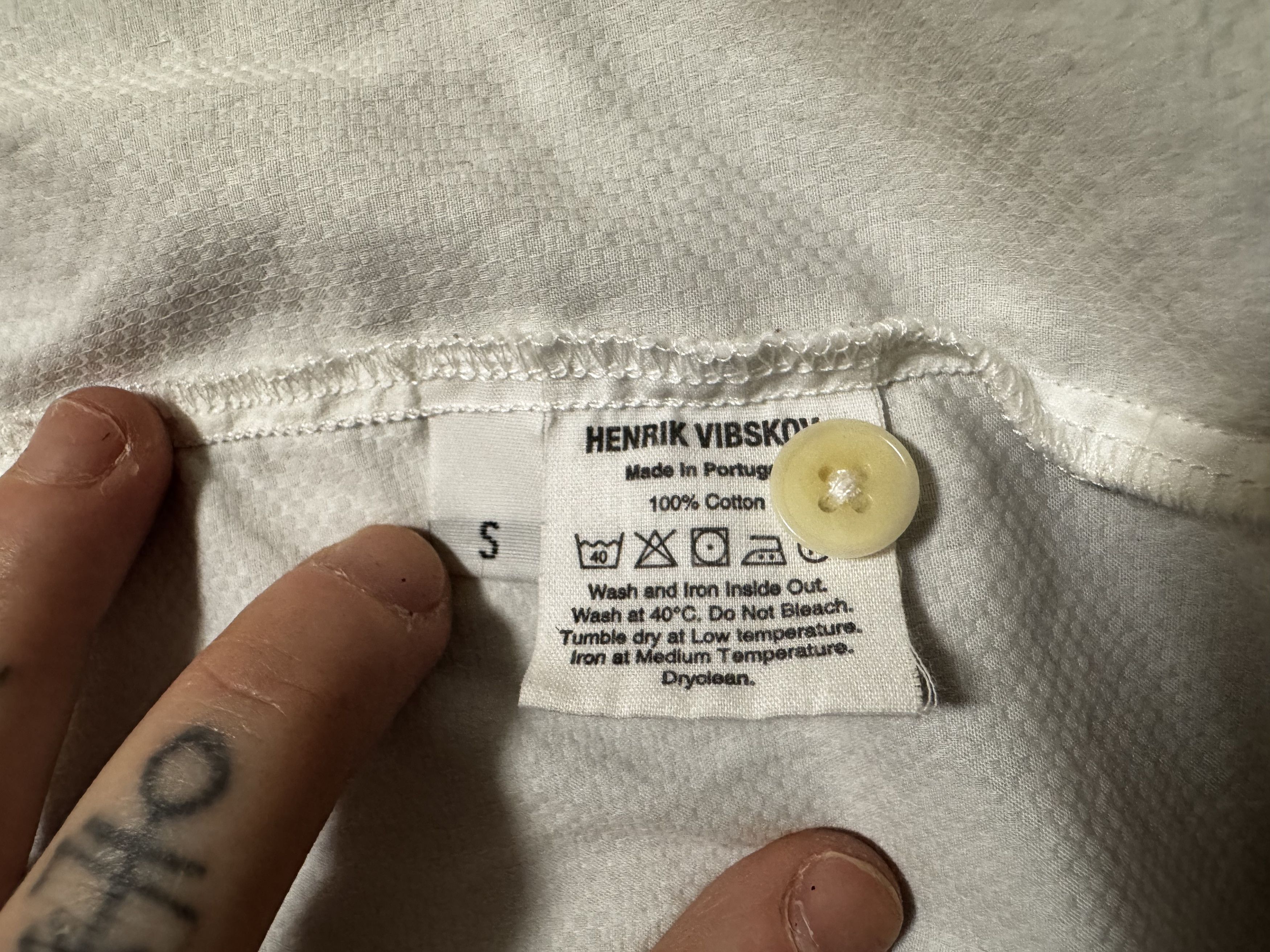 Henrik Vibskov Tuxedo Style band collar white button up Size US S / EU 44-46 / 1 - 4 Thumbnail