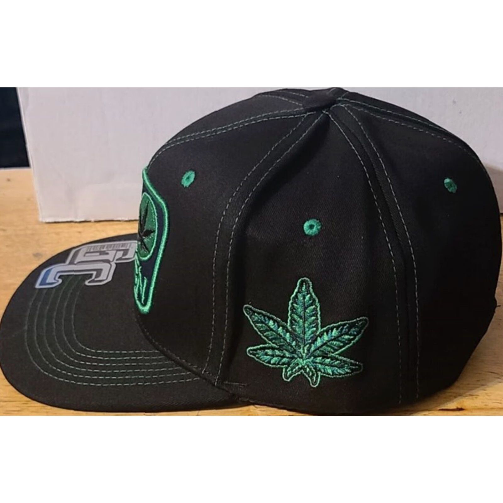 Vintage VINTAGE Marijuana Leaf Cap Men Adjustable Black Cotton Weed Snapback Hat Size ONE SIZE - 2 Thumbnail