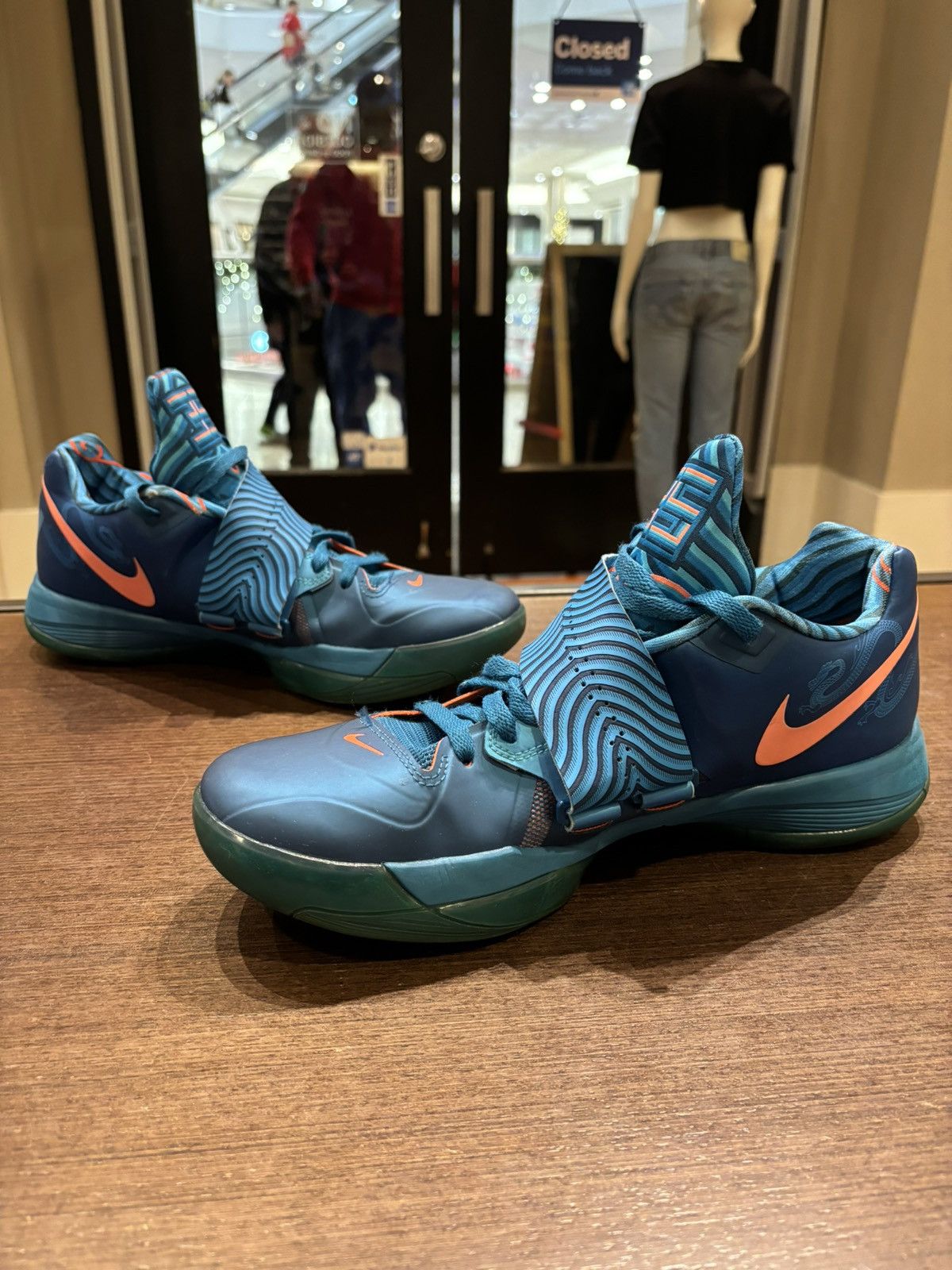 Nike KD 4 ‘Year of the Dragon’ Size US 11.5 / EU 44-45 - 2 Thumbnail