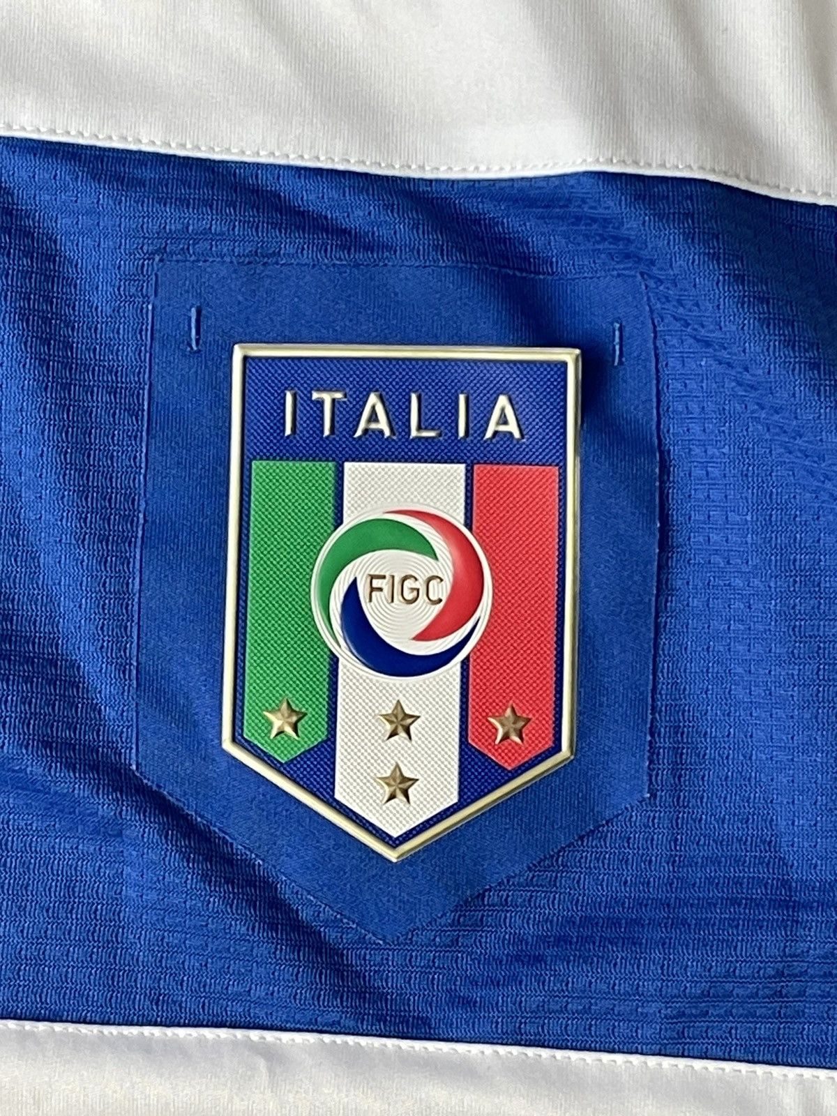 Puma ITALY 2012 2013 AWAY FOOTBALL SHIRT SOCCER JERSEY PUMA M Size US M / EU 48-50 / 2 - 4 Thumbnail