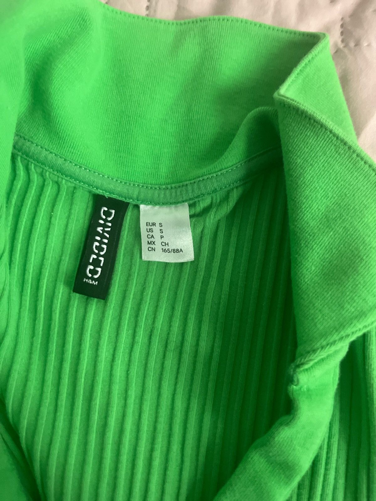 H&M DIVIDED line by H&M. Size S / US 4 / IT 40 - 1 Thumbnail