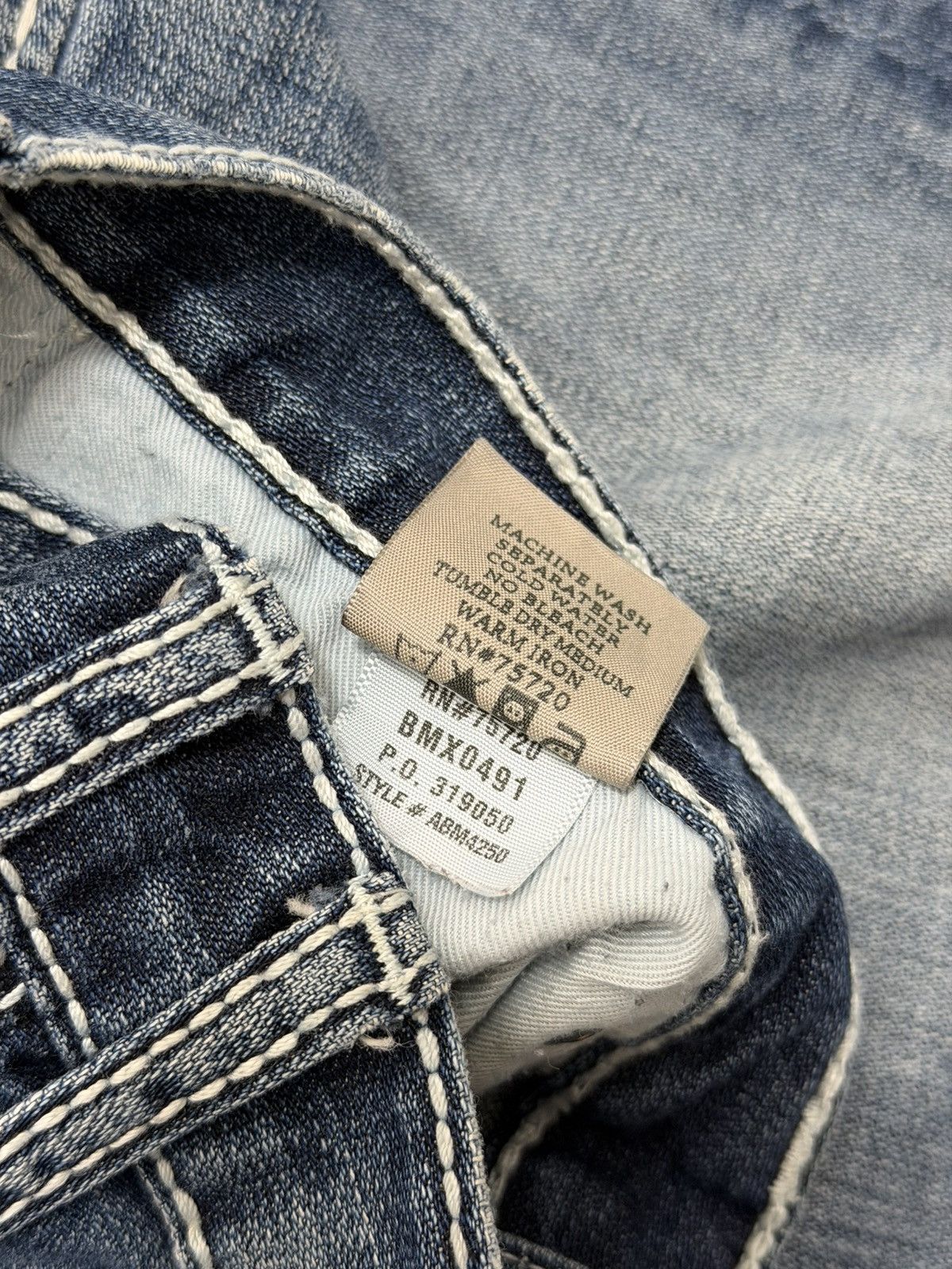 BKE Y2K BKE Tyler Jeans Size 34R Relaxed Washed Distressed Denim Size US 34 / EU 50 - 11 Thumbnail