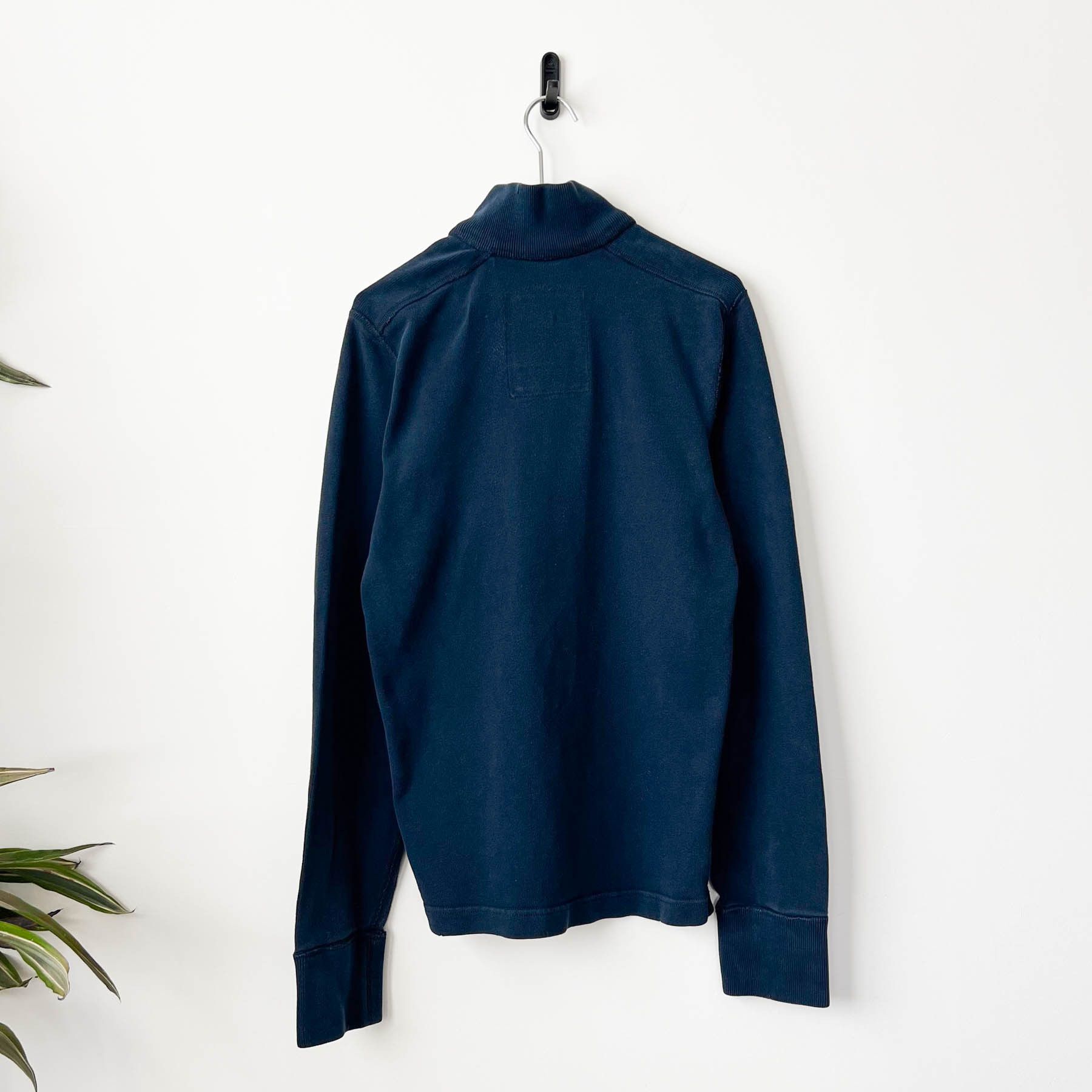 Ruehl No. 925 Ruehl No. 925 Soft Naturally Distressed Collared Sweatshirt Size US M / EU 48-50 / 2 - 6 Thumbnail