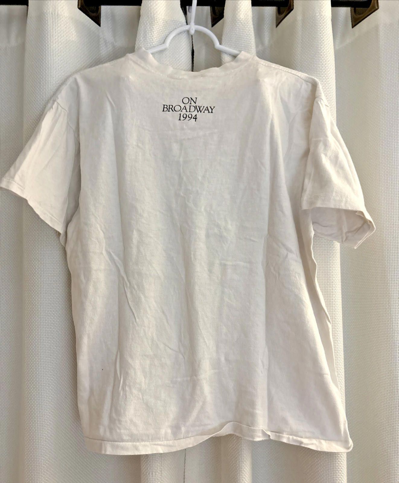 The Unbranded Brand Vintage 1994 Beauty and the Beast Broadway Musical T-Shirt Size US XL / EU 56 / 4 - 3 Thumbnail