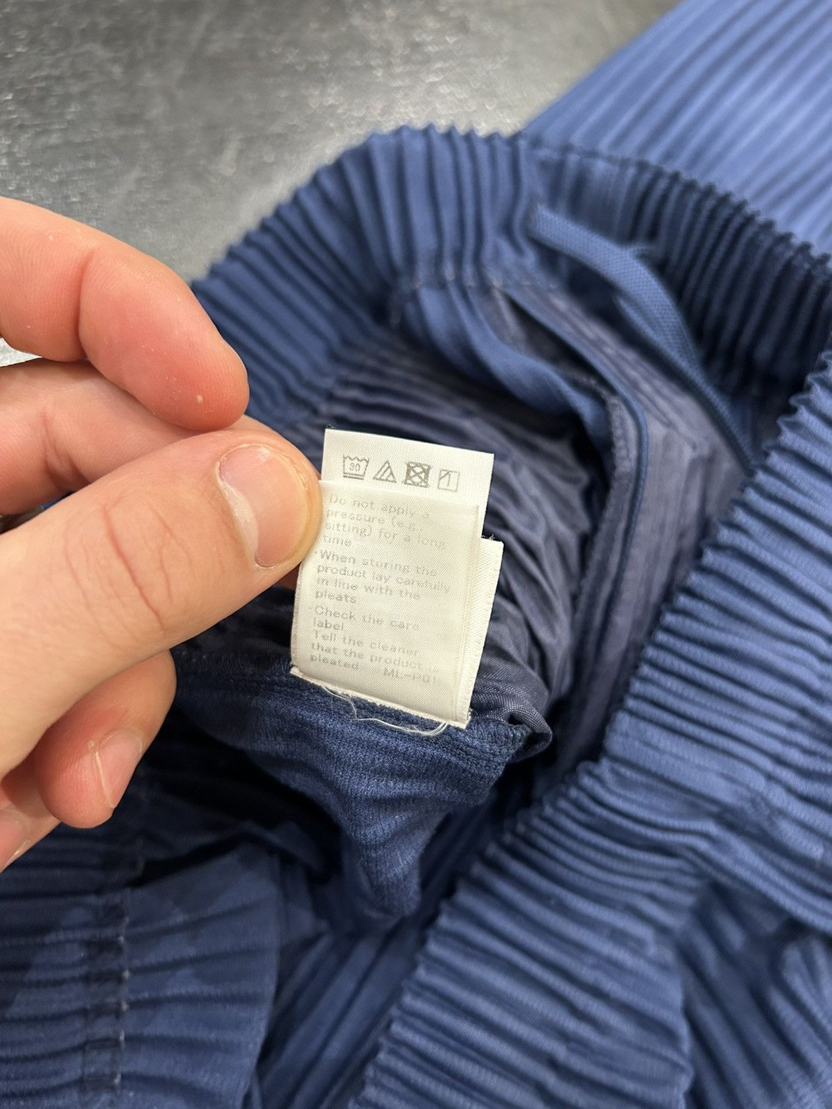 Issey Miyake Issey Miyake Homme Plisse Pleated Pants Size US 30 / EU 46 - 6 Thumbnail