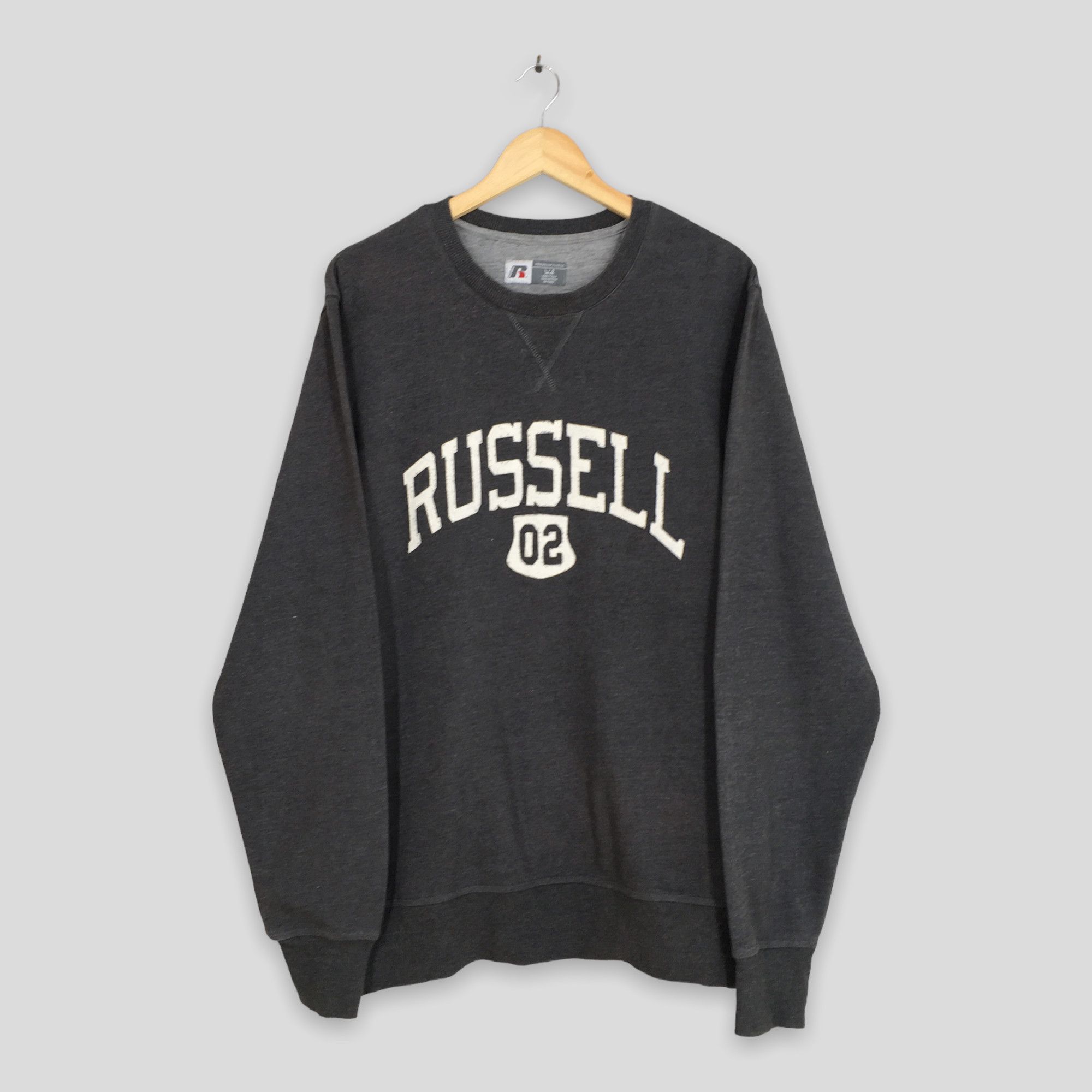 Russell Athletic × Vintage Vintage 90s Russell Athletic Gray Sweatshirt Large Size US L / EU 52-54 / 3 - 1 Thumbnail