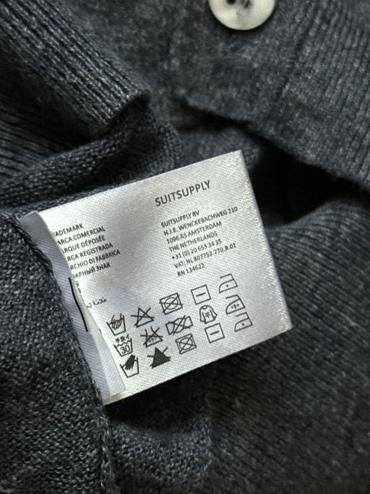 Designer × Suitsupply Suitsupply S linen button up cardigan sweater knitwear Size US S / EU 44-46 / 1 - 9 Thumbnail