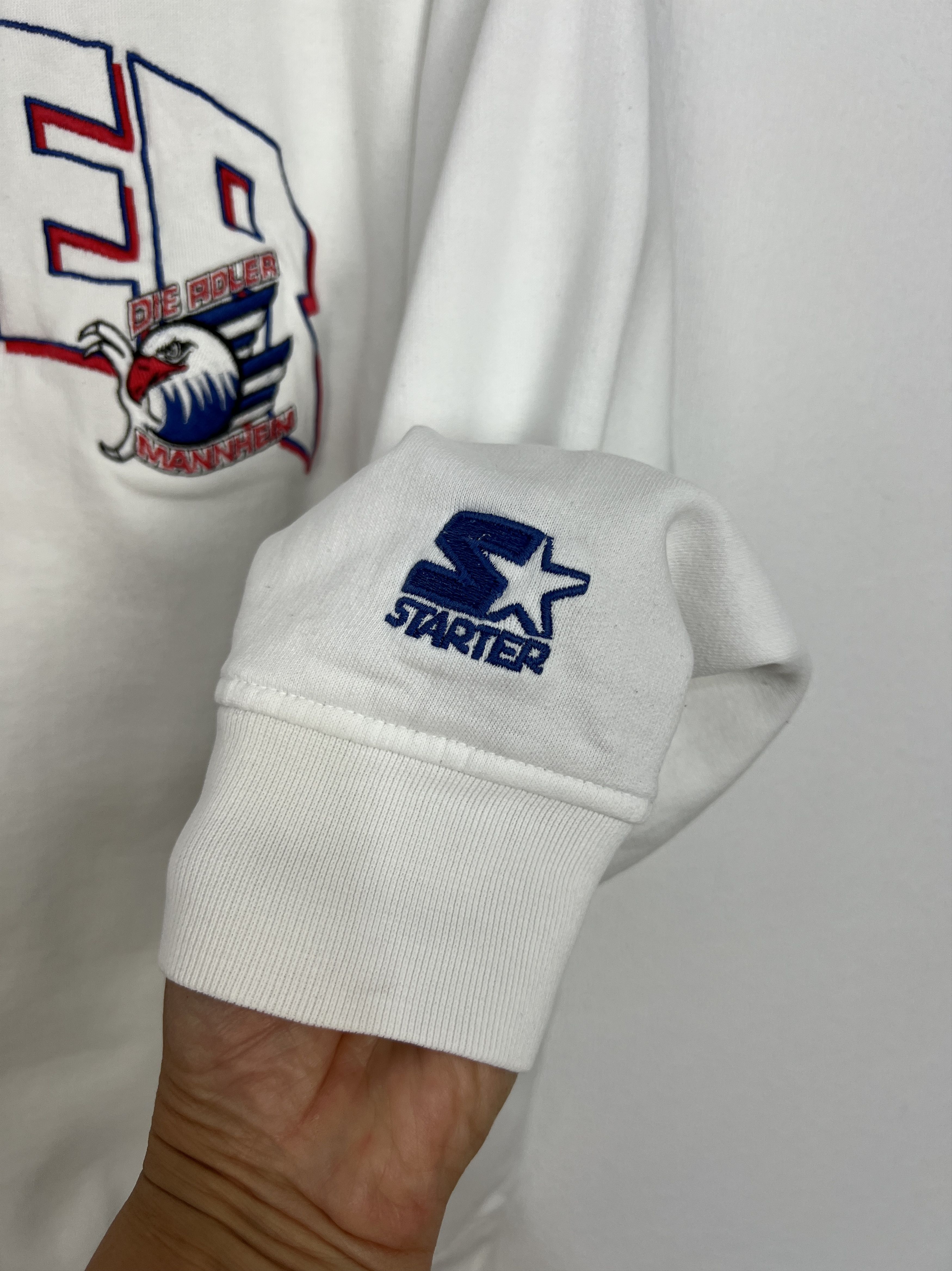 Starter Vintage 90's Starter Die Adler Mannheim NHL Sweatshirt Size US L / EU 52-54 / 3 - 5 Thumbnail