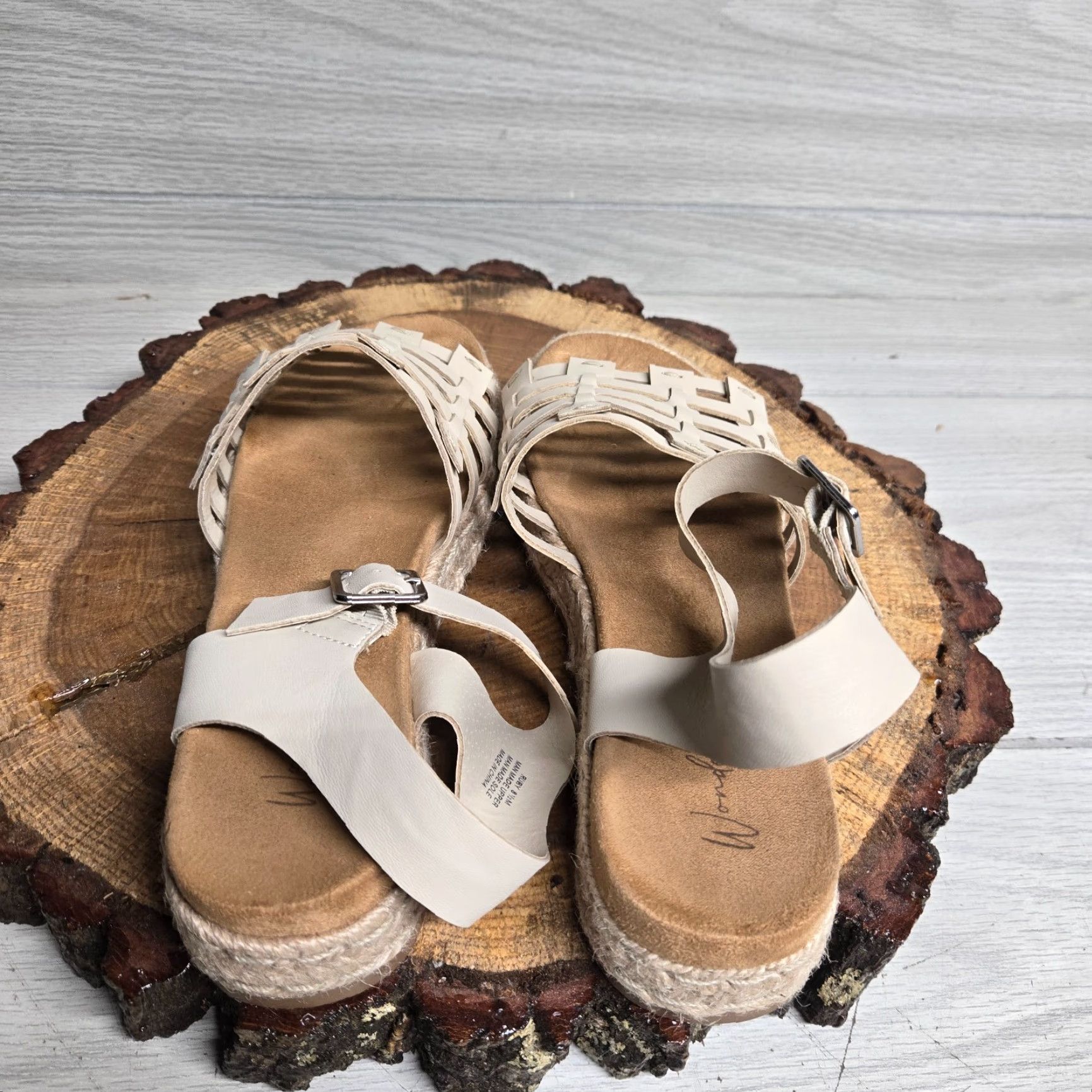 Vintage Wonderfly White Sandals Cushioned Footbed Adult Women's 8.5 Rope Slide Shoes Size US 9 / IT 39 - 4 Thumbnail