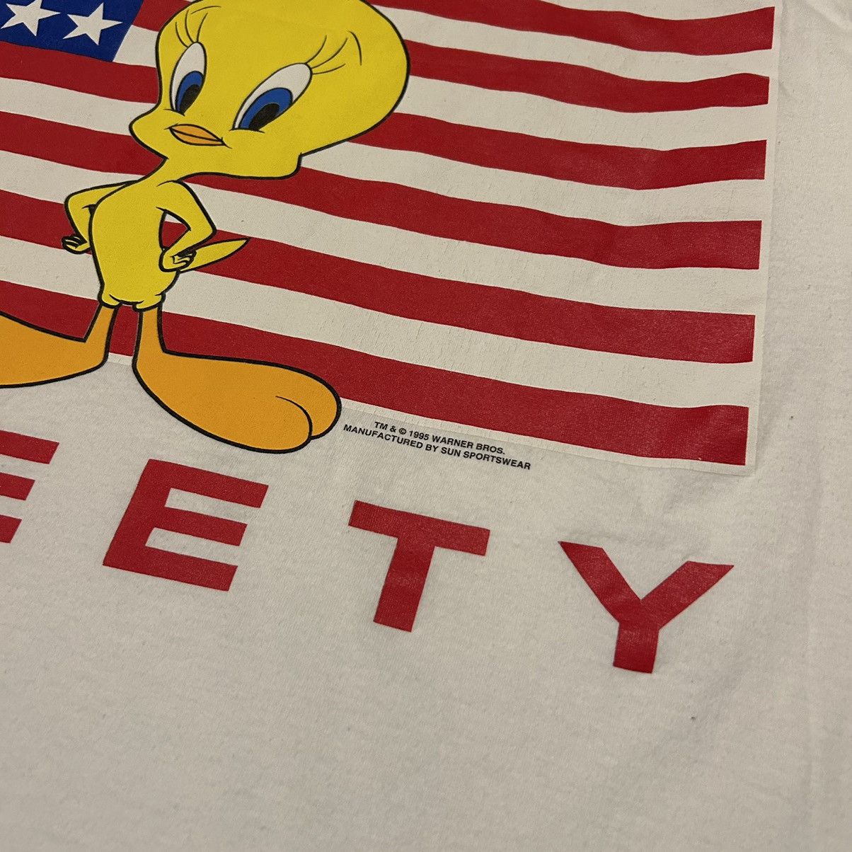 Cartoon Network × Vintage × Warner Bros Crazy Vintage 90s Tweety Bird USA Flag Cartoon Tee Skater Size US XL / EU 56 / 4 - 3 Thumbnail