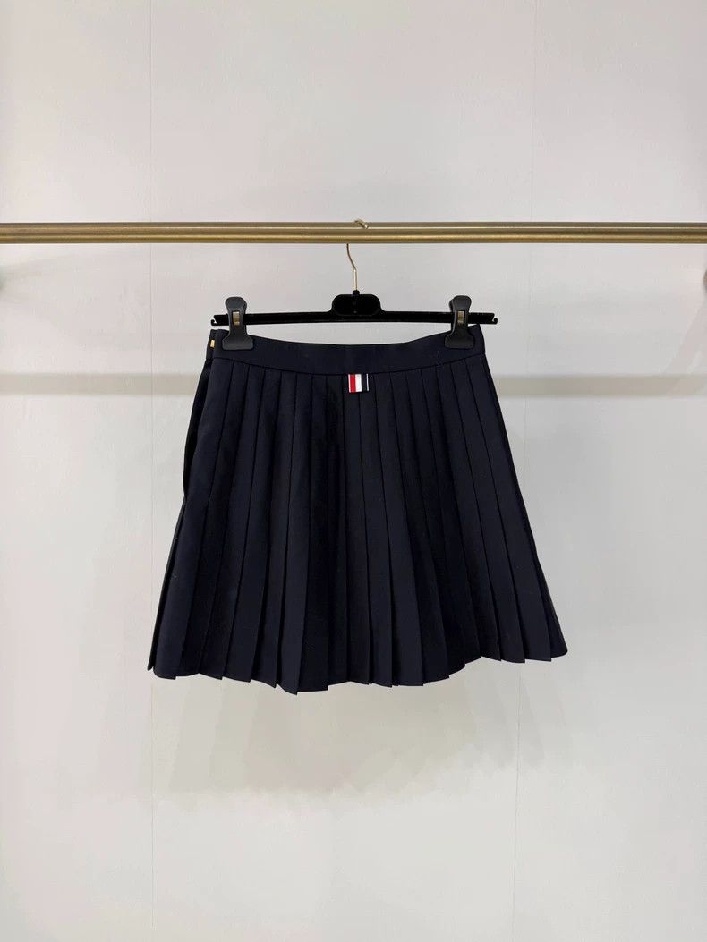 Thom Browne Thom Browne Black Wool Pleated Skirt-dmc Size 38" / US 16 / IT 52 - 1 Thumbnail