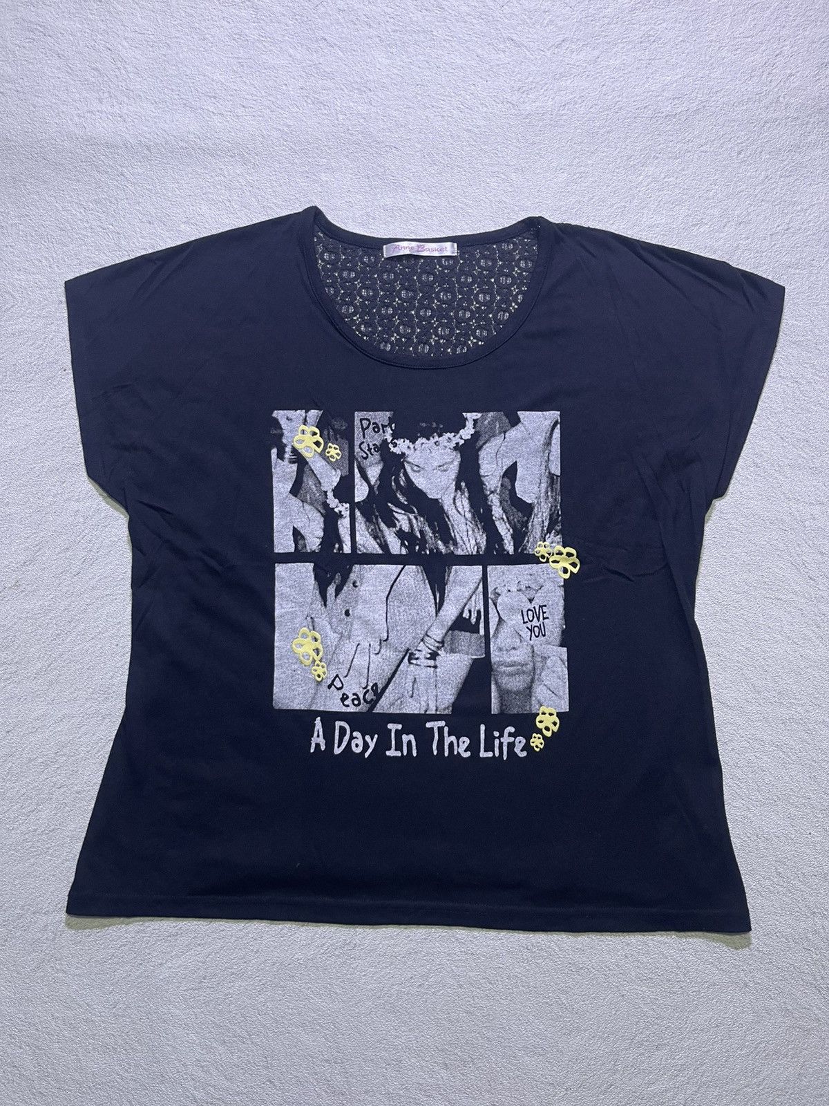 Hysteric Glamour Y2K ANNE BASKET short sleeve tshirt women's Size M / US 6-8 / IT 42-44 - 1 Thumbnail