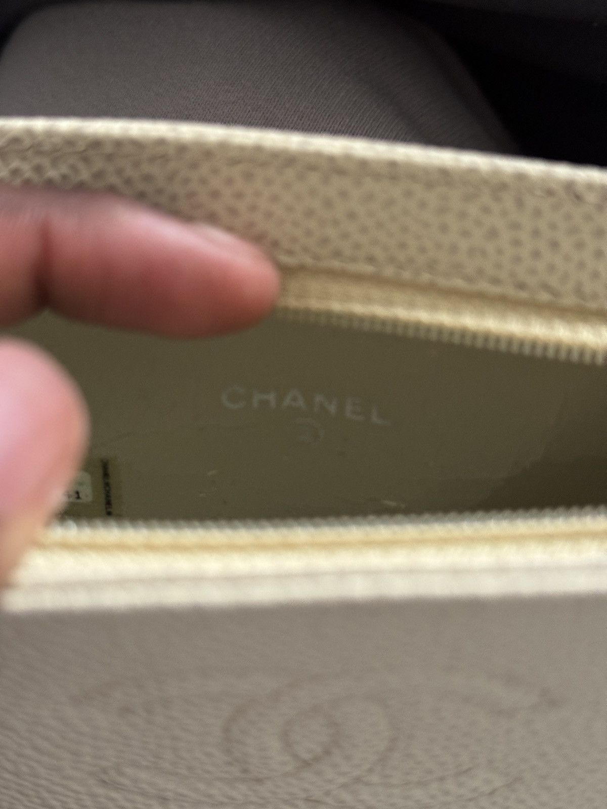 Chanel Chanel CC Logo Caviar Leather Zippered Wallet Size ONE SIZE - 10 Thumbnail