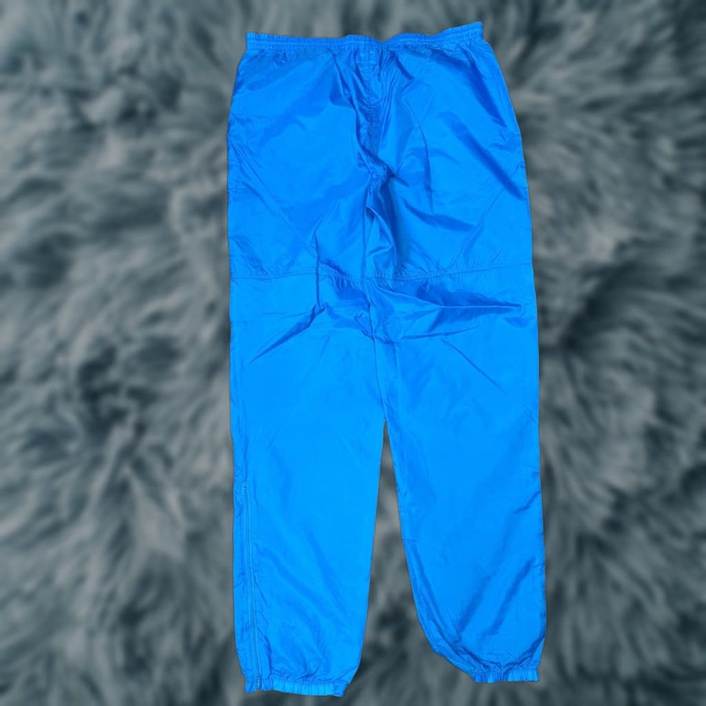 Nike VINTAGE Nike Windbreaker Nylon Pants Drawstring Blue Mens Large 90s Logo Lip? Size US 33 - 1 Thumbnail