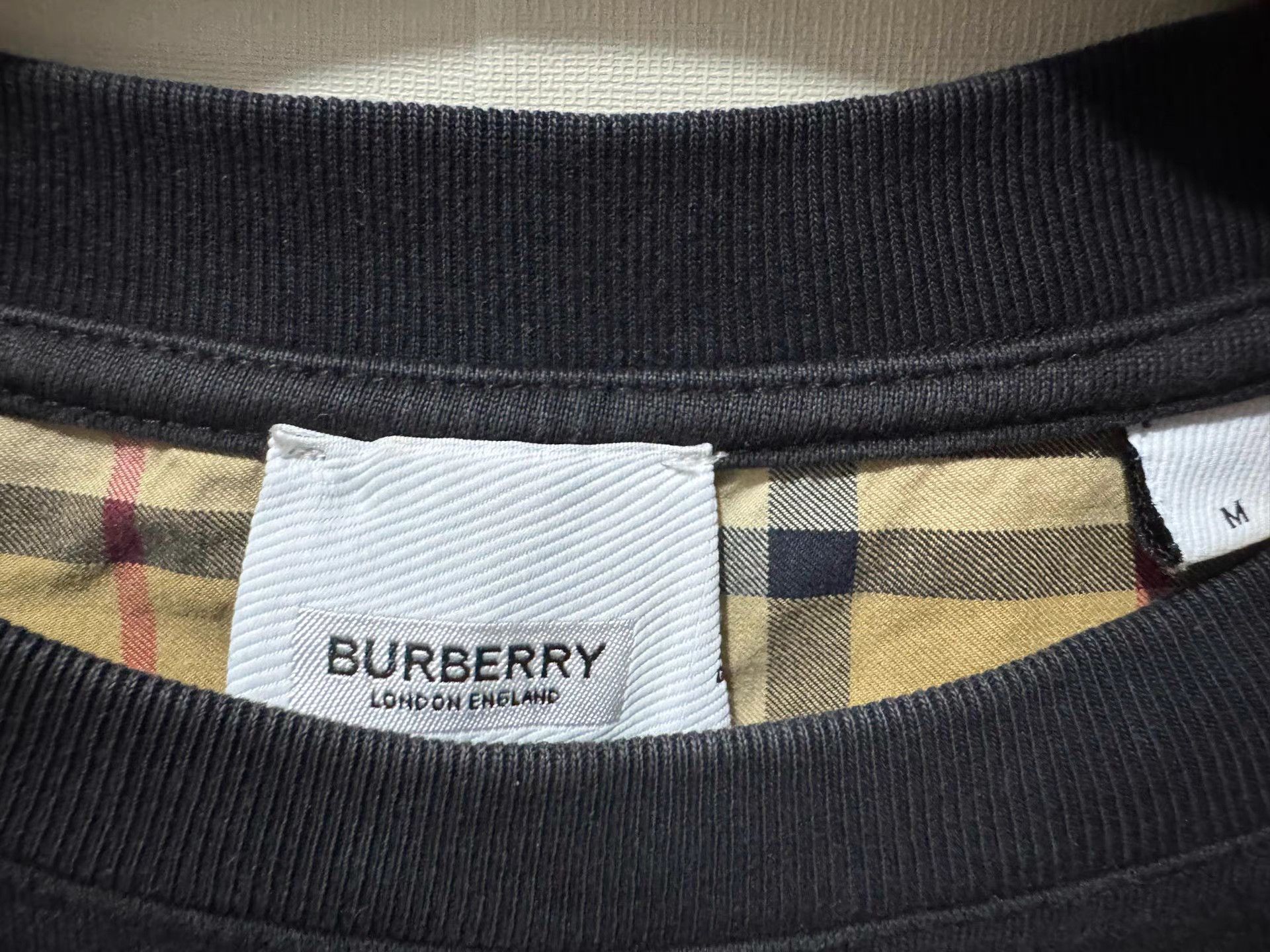 Burberry Burberry Check Relaxed Crew Neck Tee K13 Size US M / EU 48-50 / 2 - 4 Thumbnail