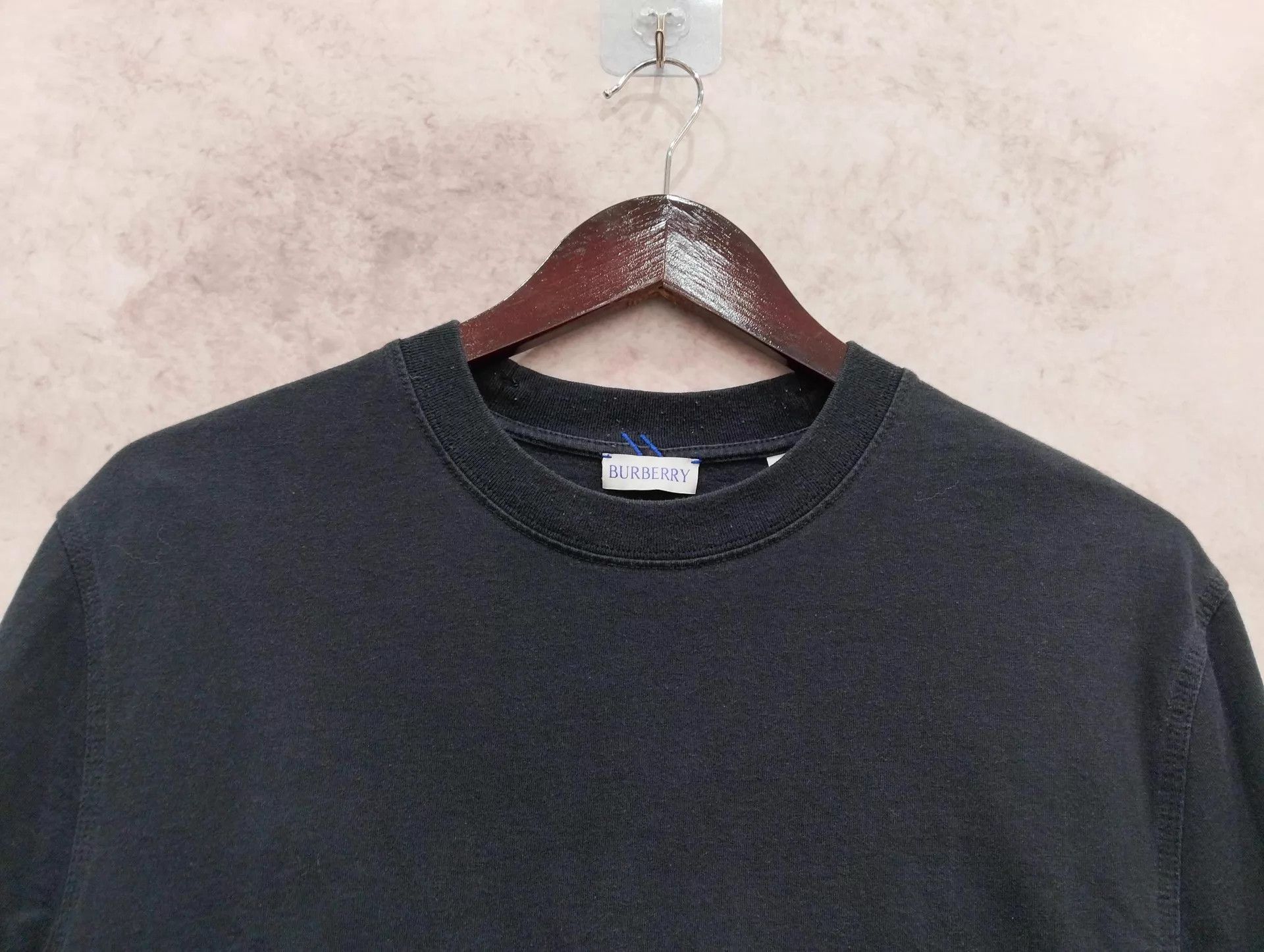 Burberry Burberry solid crewneck relaxed short sleeve tee S Size US S / EU 44-46 / 1 - 3 Thumbnail