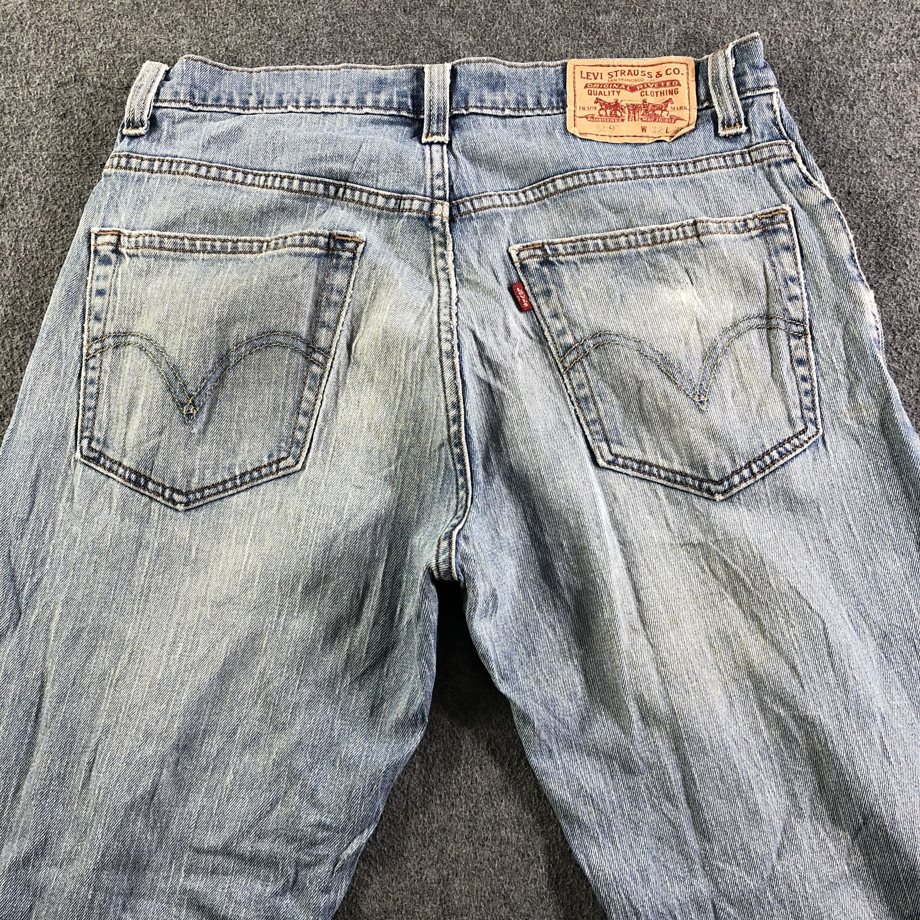 Levi's Vintage Light Wash Levis 559 Jeans-J4194 Size US 32 / EU 48 - 4 Thumbnail